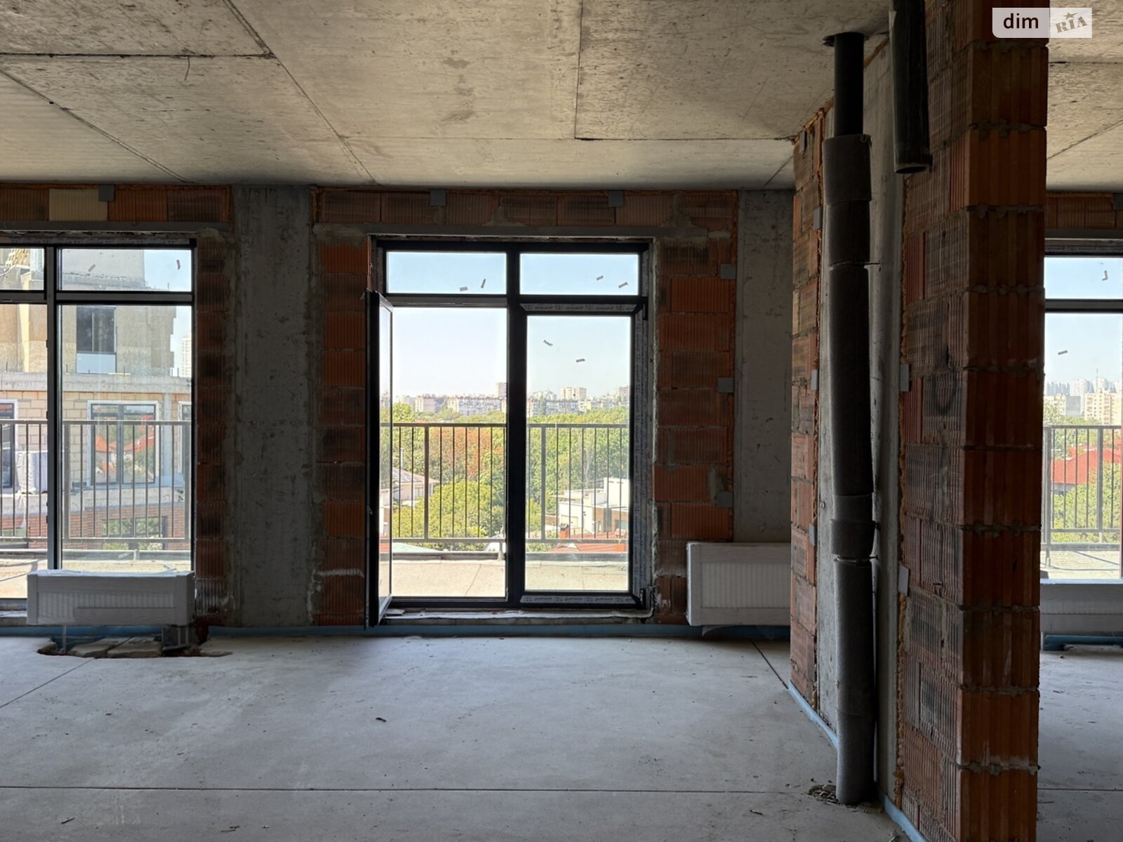 Продаж трикімнатної квартири в Одесі, на вул. Дачна 28, район Київський фото 1 Продаж трикімнатної квартири в Одесі, на вул. Дачна 28, район Київський фото 1