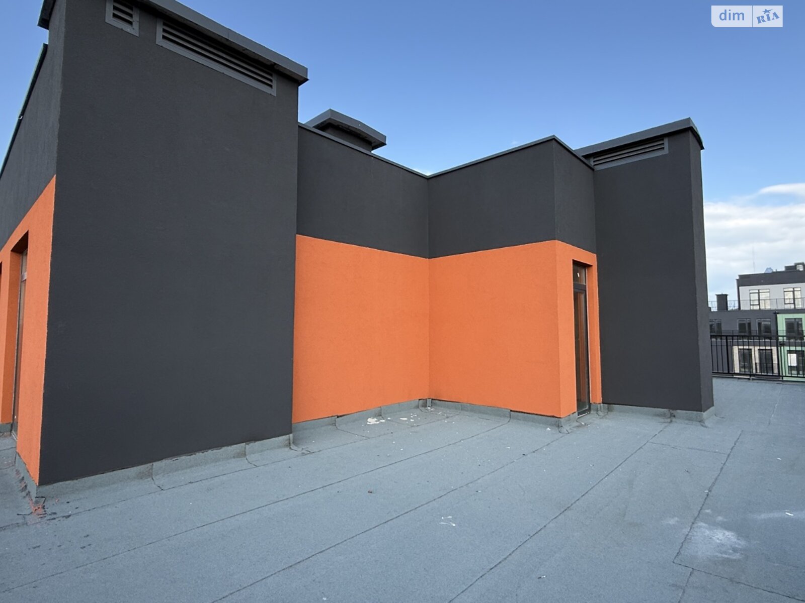 Продаж трикімнатної квартири в Одесі, на вул. Дачна 28, район Київський фото 1 Продаж трикімнатної квартири в Одесі, на вул. Дачна 28, район Київський фото 1