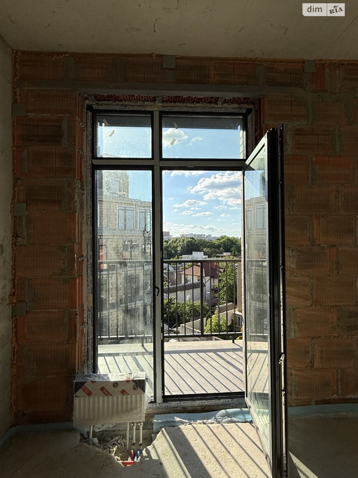 Продаж трикімнатної квартири в Одесі, на вул. Дачна 28, район Київський фото 1 Продаж трикімнатної квартири в Одесі, на вул. Дачна 28, район Київський фото 1