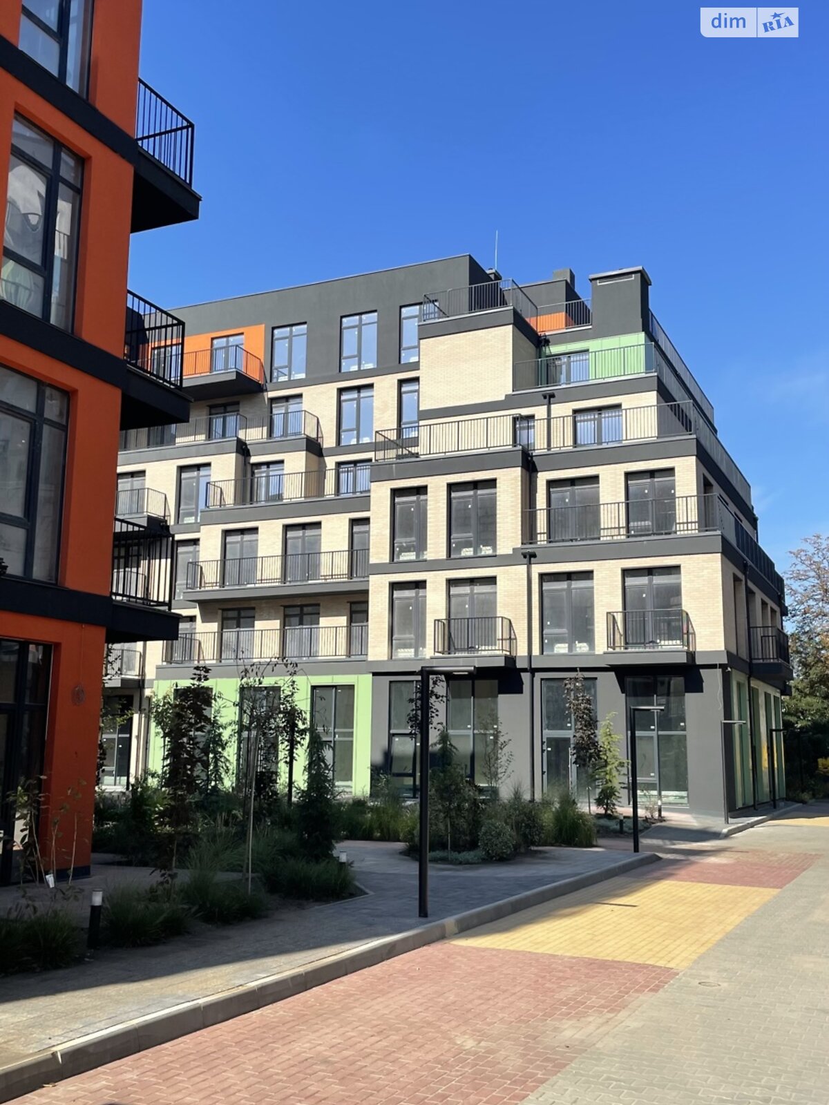 Продаж однокімнатної квартири в Одесі, на вул. Дачна 28, район Великий Фонтан фото 1 Продаж однокімнатної квартири в Одесі, на вул. Дачна 28, район Великий Фонтан фото 1