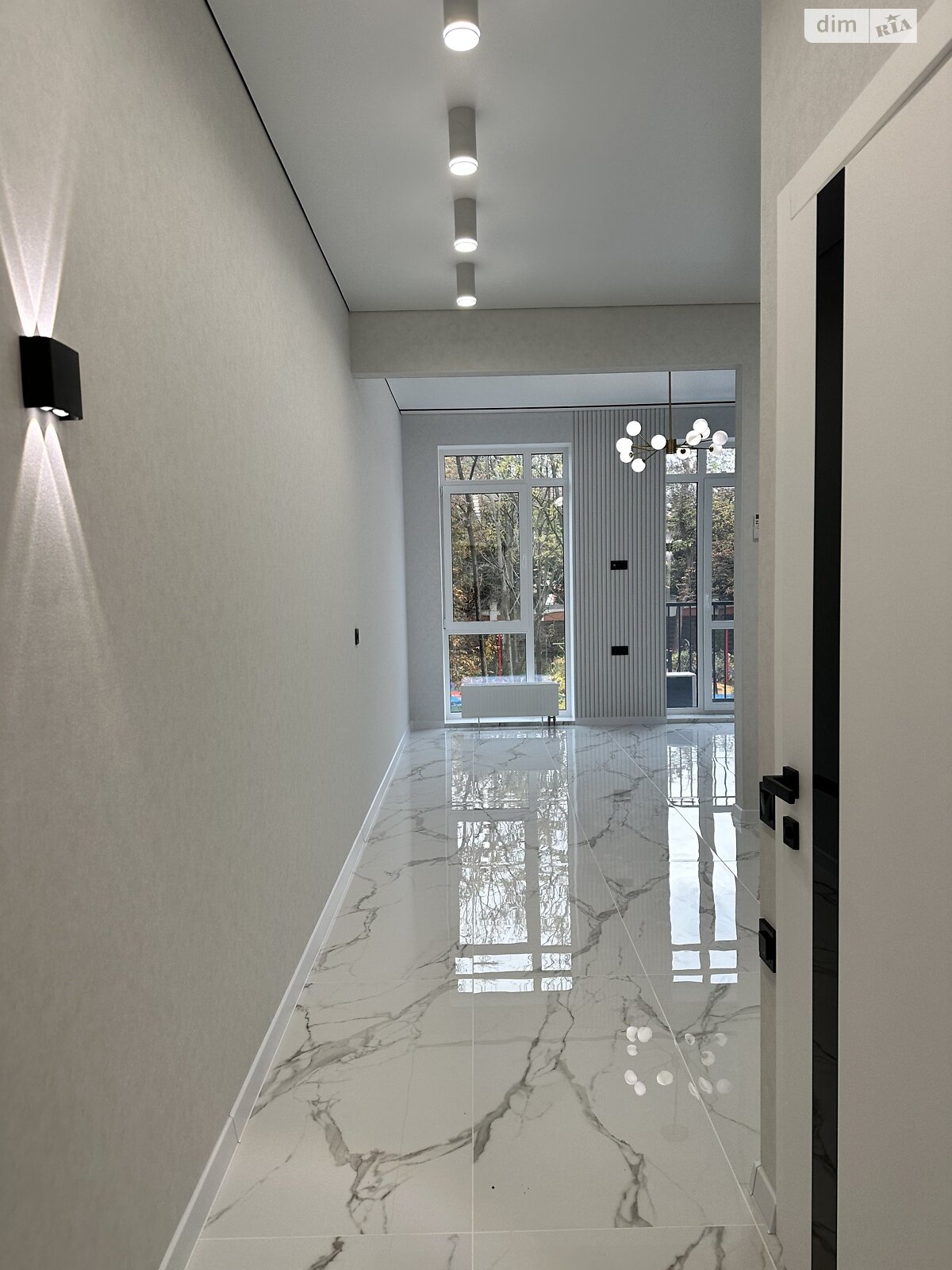 Продаж однокімнатної квартири в Одесі, на вул. Дачна 28, район Великий Фонтан фото 1 Продаж однокімнатної квартири в Одесі, на вул. Дачна 28, район Великий Фонтан фото 1