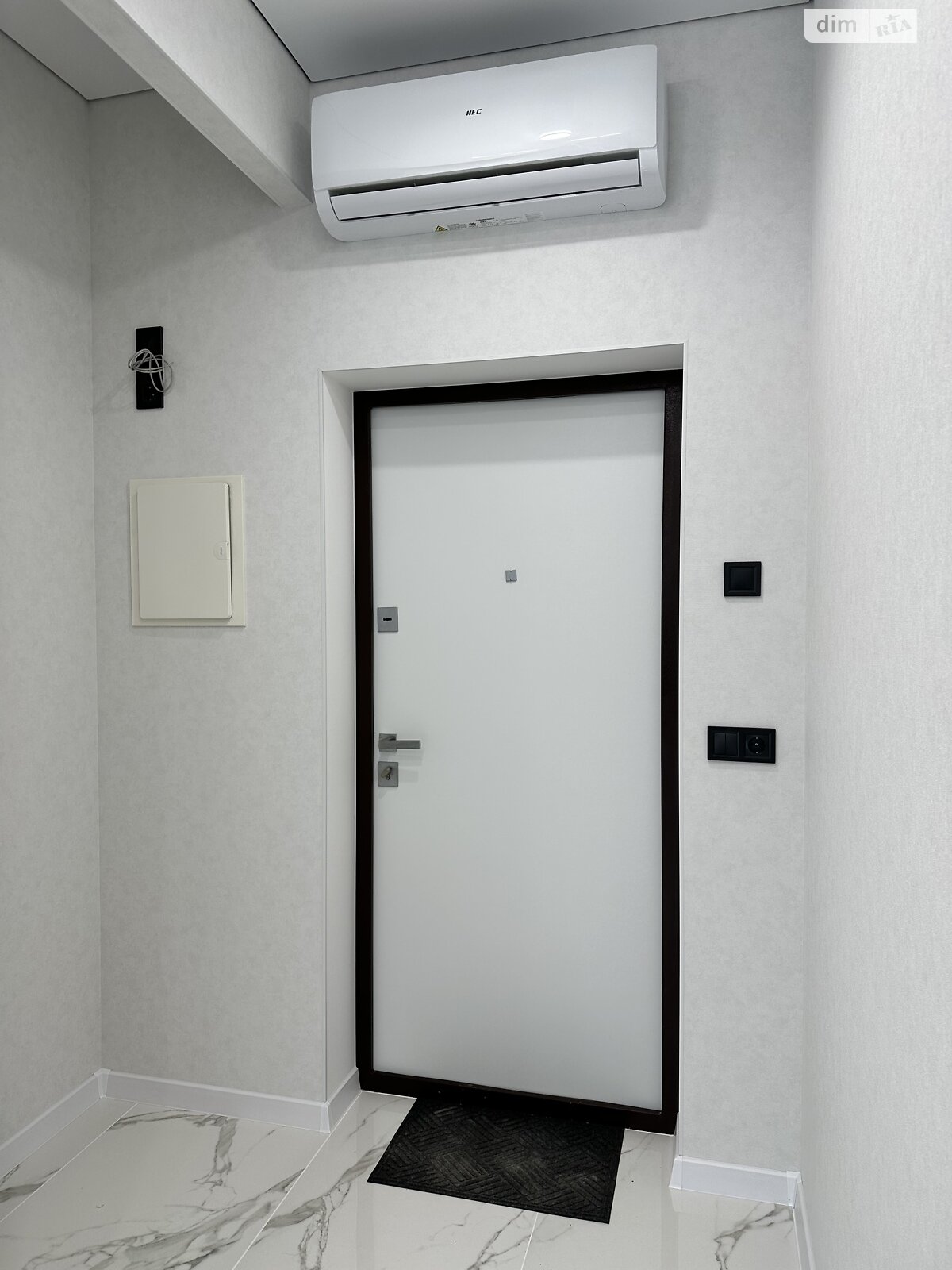 Продаж однокімнатної квартири в Одесі, на вул. Дачна 28, район Великий Фонтан фото 1 Продаж однокімнатної квартири в Одесі, на вул. Дачна 28, район Великий Фонтан фото 1