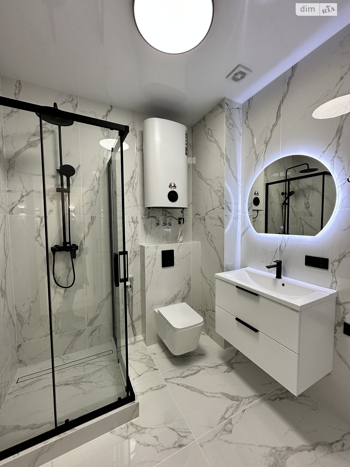 Продаж однокімнатної квартири в Одесі, на вул. Дачна 28, район Великий Фонтан фото 1 Продаж однокімнатної квартири в Одесі, на вул. Дачна 28, район Великий Фонтан фото 1