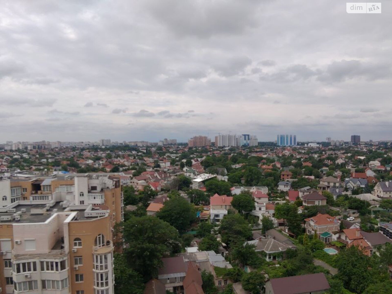 Продаж двокімнатної квартири в Одесі, на дор. Фонтанська 30/32Б, район Великий Фонтан фото 1 Продаж двокімнатної квартири в Одесі, на дор. Фонтанська 30/32Б, район Великий Фонтан фото 1