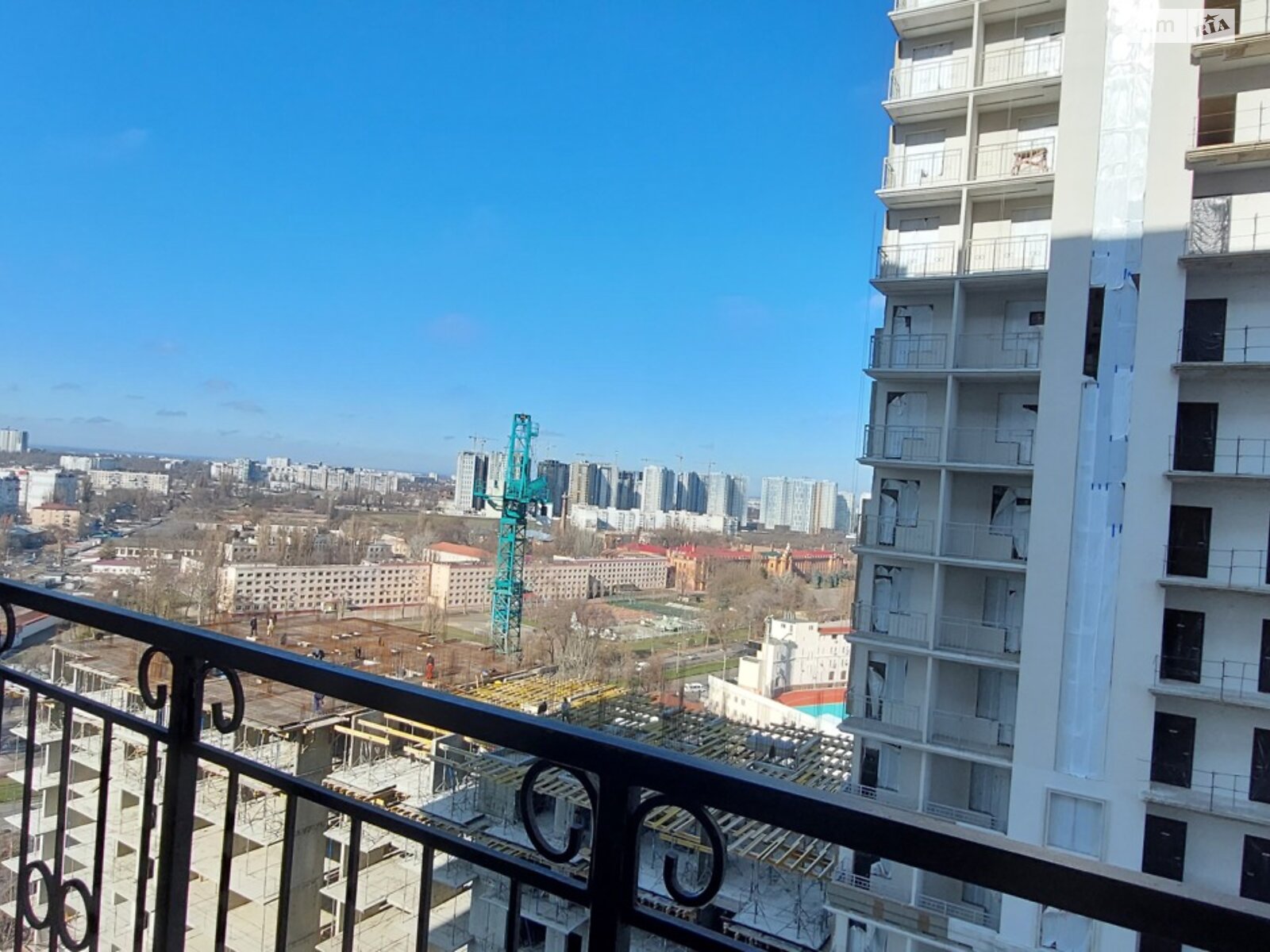 Продажа однокомнатной квартиры в Одессе, на дор. Фонтанская 25 корпус 2, район Большой Фонтан фото 1 Продажа однокомнатной квартиры в Одессе, на дор. Фонтанская 25 корпус 2, район Большой Фонтан фото 1