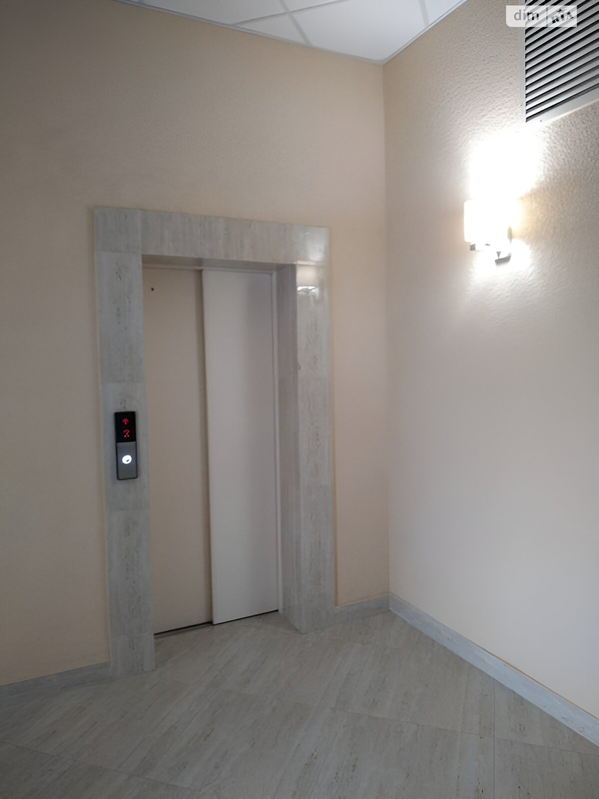 Продаж двокімнатної квартири в Одесі, на дор. Фонтанська 118А/3, район Київський фото 1 Продаж двокімнатної квартири в Одесі, на дор. Фонтанська 118А/3, район Київський фото 1