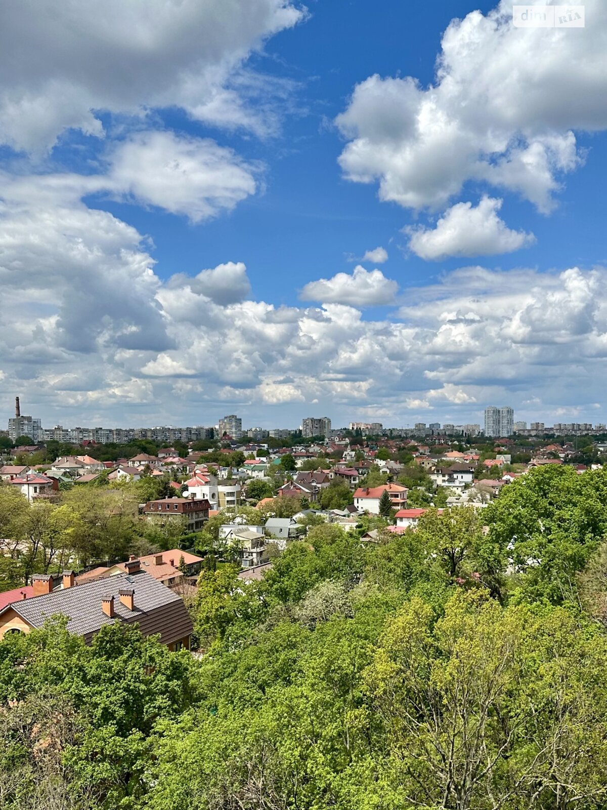 Продаж однокімнатної квартири в Одесі, на дор. Фонтанська, район Великий Фонтан фото 1 Продаж однокімнатної квартири в Одесі, на дор. Фонтанська, район Великий Фонтан фото 1