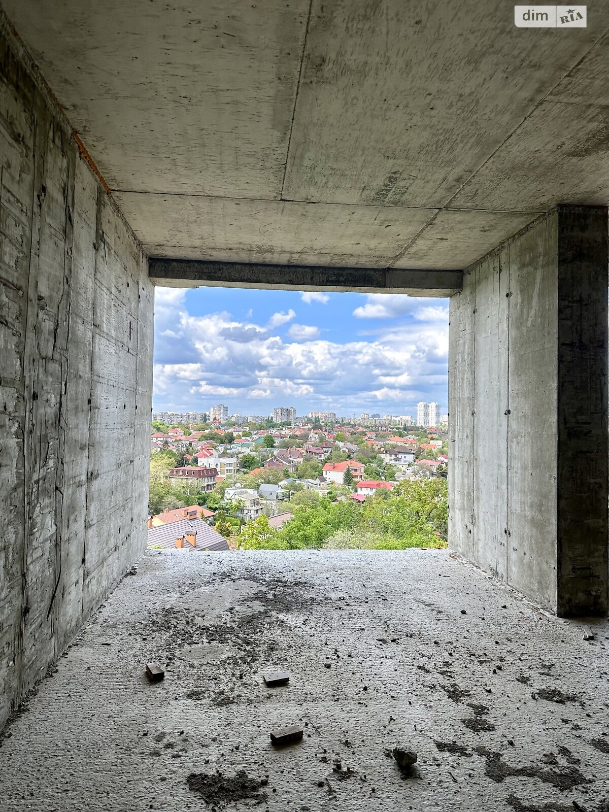 Продаж однокімнатної квартири в Одесі, на дор. Фонтанська, район Великий Фонтан фото 1 Продаж однокімнатної квартири в Одесі, на дор. Фонтанська, район Великий Фонтан фото 1