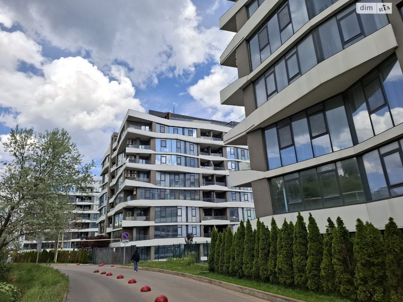 Продаж однокімнатної квартири в Одесі, на дор. Фонтанська 77А, район Великий Фонтан фото 1 Продаж однокімнатної квартири в Одесі, на дор. Фонтанська 77А, район Великий Фонтан фото 1