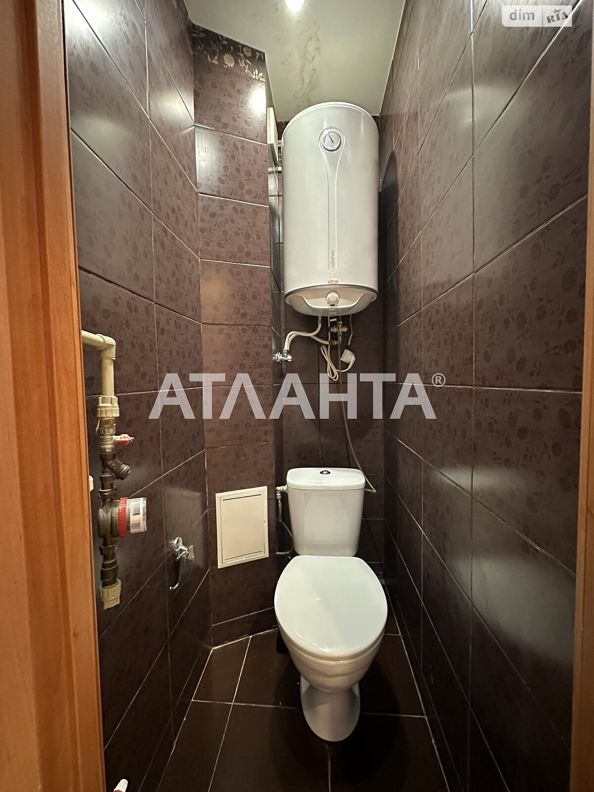 Продажа трехкомнатной квартиры в Одессе, на дор. Фонтанская, район Большой Фонтан фото 1 Продажа трехкомнатной квартиры в Одессе, на дор. Фонтанская, район Большой Фонтан фото 1