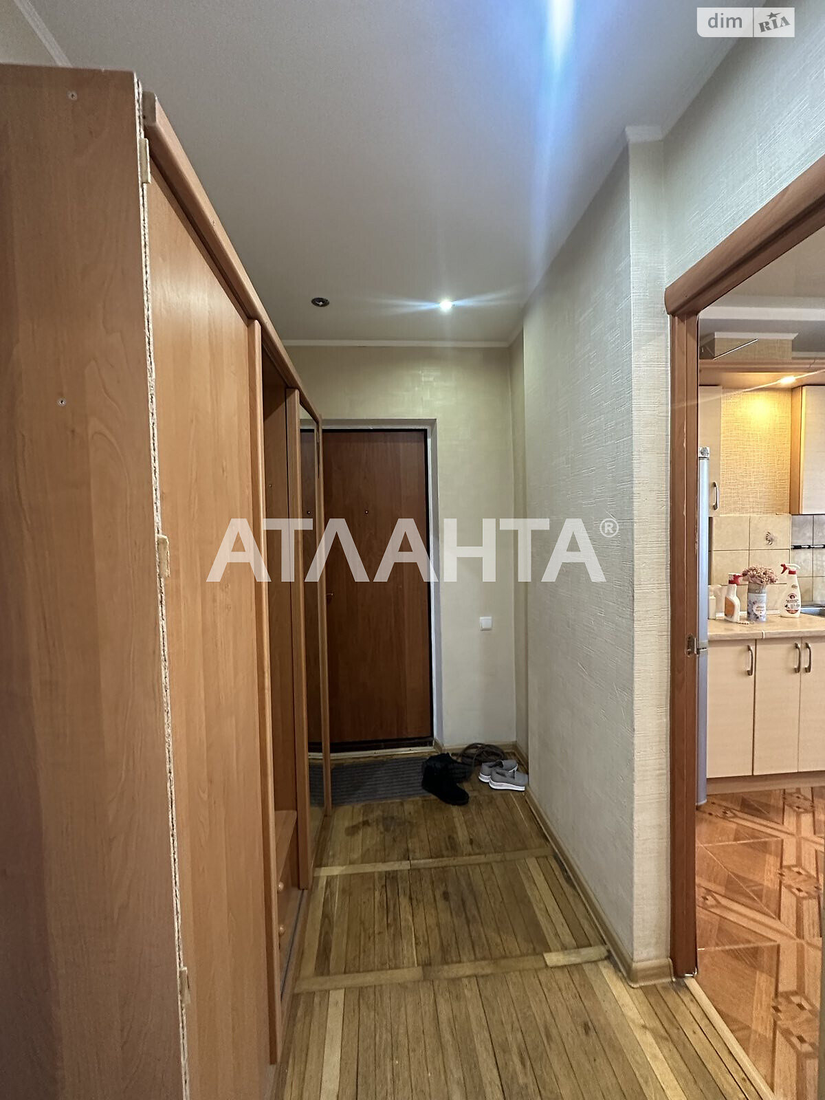 Продажа трехкомнатной квартиры в Одессе, на дор. Фонтанская, район Большой Фонтан фото 1 Продажа трехкомнатной квартиры в Одессе, на дор. Фонтанская, район Большой Фонтан фото 1