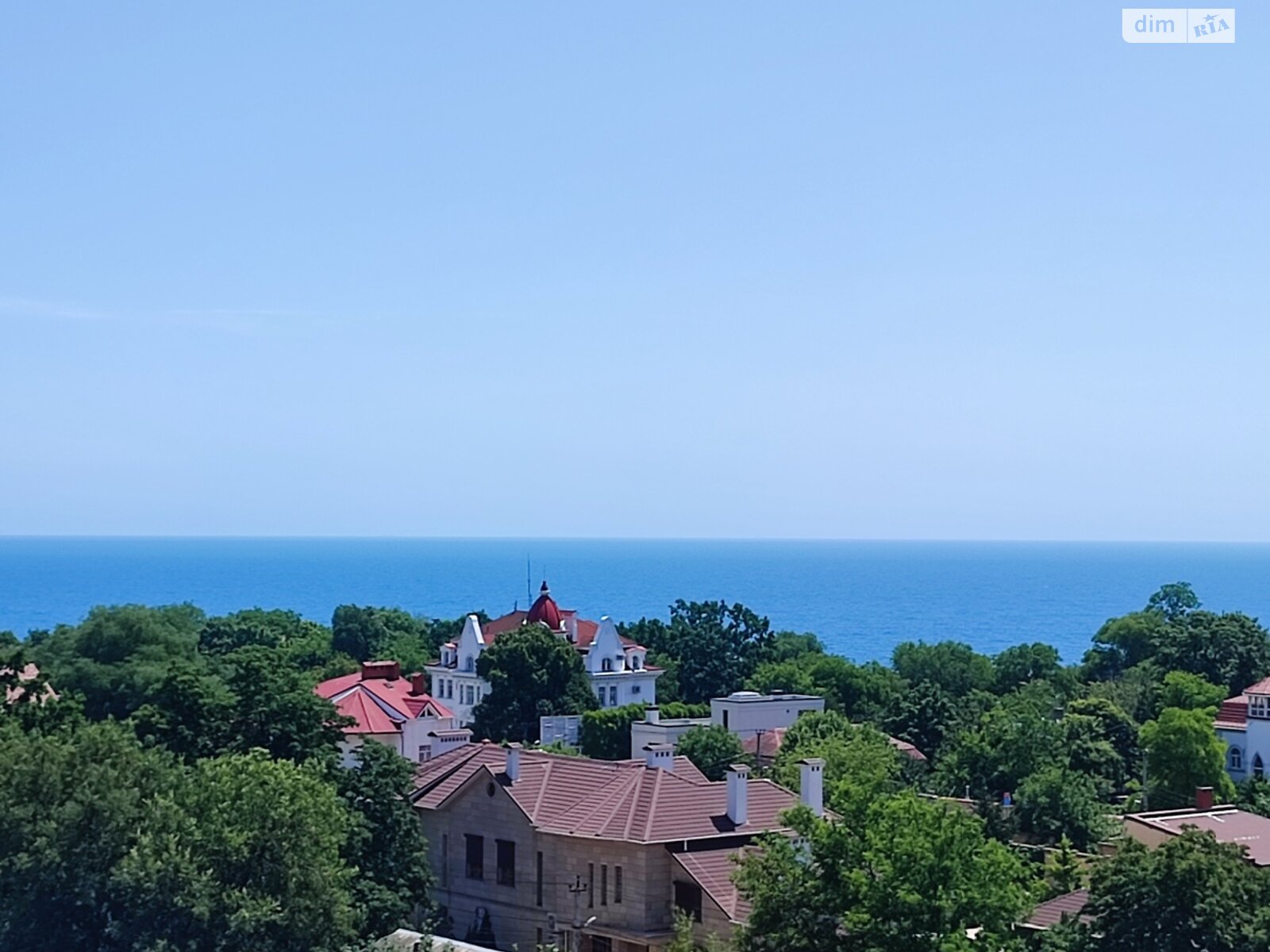 Продаж однокімнатної квартири в Одесі, на дор. Фонтанська 124, район Великий Фонтан фото 1 Продаж однокімнатної квартири в Одесі, на дор. Фонтанська 124, район Великий Фонтан фото 1