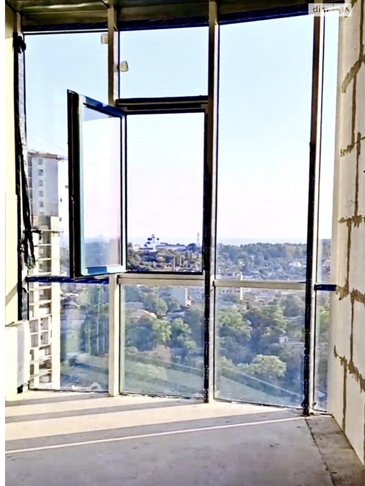 Продажа однокомнатной квартиры в Одессе, на дор. Фонтанская 118А/3, район Большой Фонтан фото 1 Продажа однокомнатной квартиры в Одессе, на дор. Фонтанская 118А/3, район Большой Фонтан фото 1