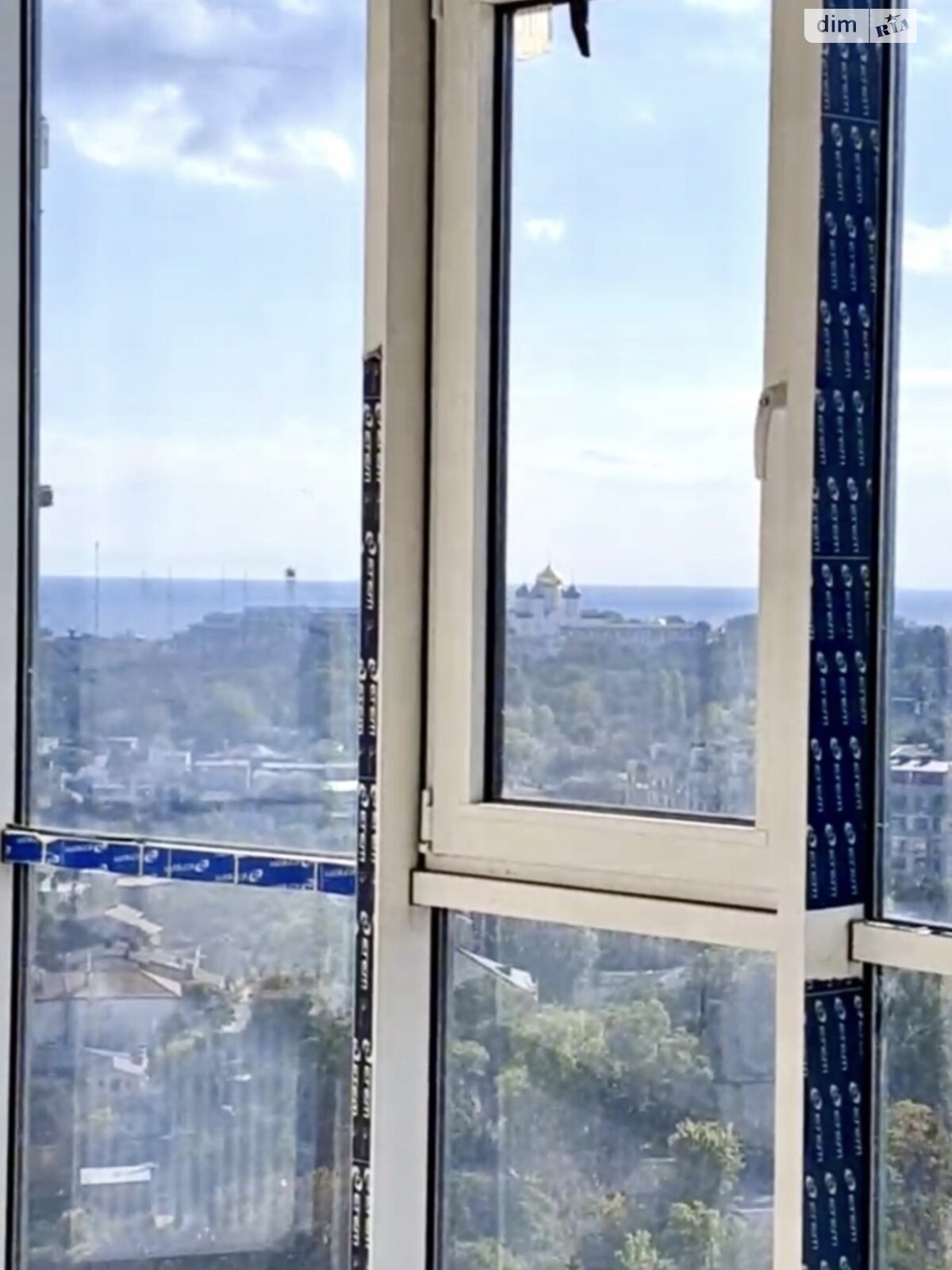 Продажа однокомнатной квартиры в Одессе, на дор. Фонтанская 118А/3, район Большой Фонтан фото 1 Продажа однокомнатной квартиры в Одессе, на дор. Фонтанская 118А/3, район Большой Фонтан фото 1