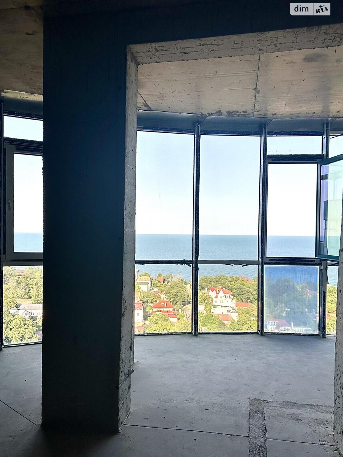 Продажа однокомнатной квартиры в Одессе, на дор. Фонтанская 118А/1, район Большой Фонтан фото 1 Продажа однокомнатной квартиры в Одессе, на дор. Фонтанская 118А/1, район Большой Фонтан фото 1