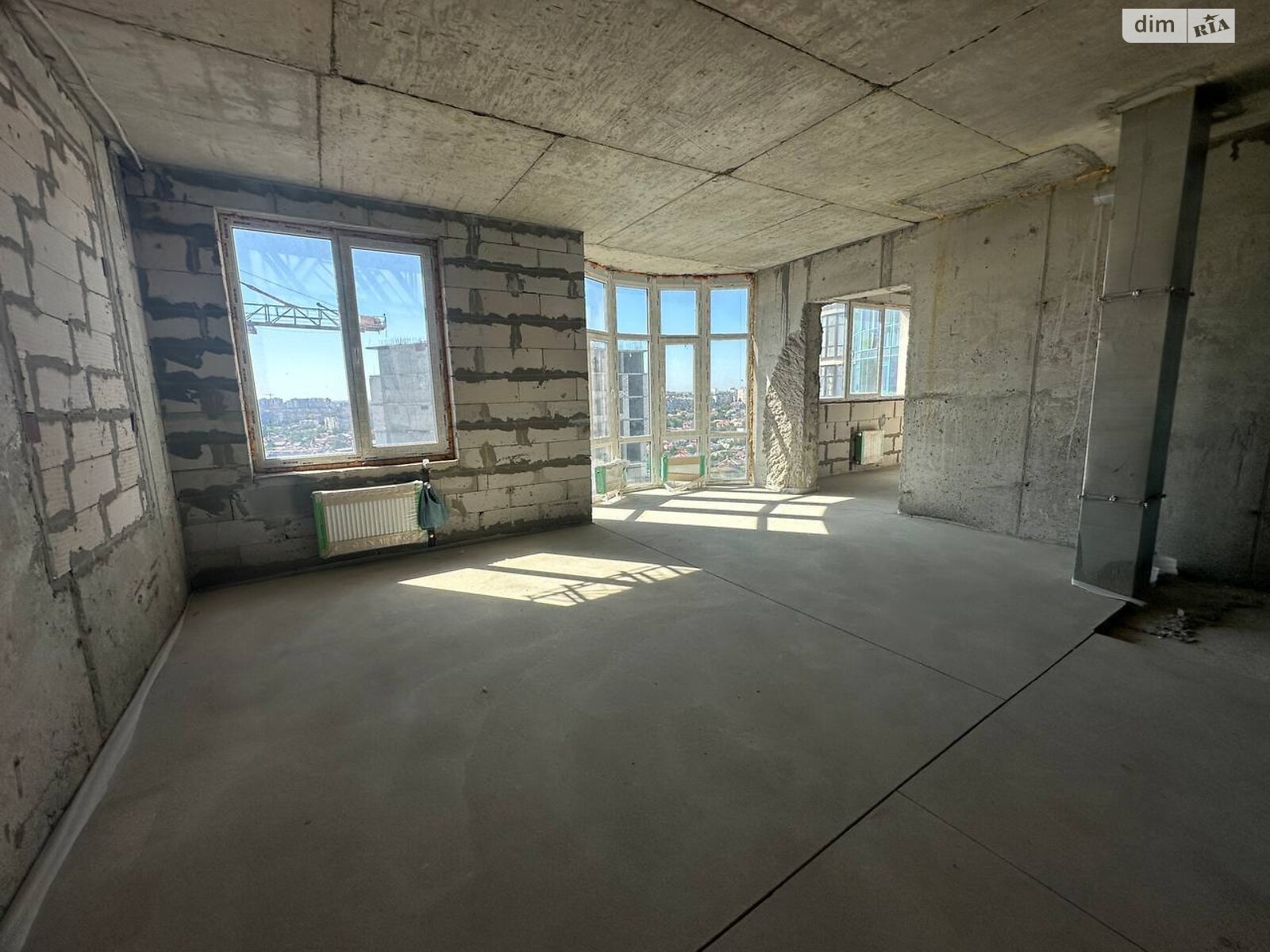 Продаж трикімнатної квартири в Одесі, на дор. Фонтанська, район Великий Фонтан фото 1 Продаж трикімнатної квартири в Одесі, на дор. Фонтанська, район Великий Фонтан фото 1