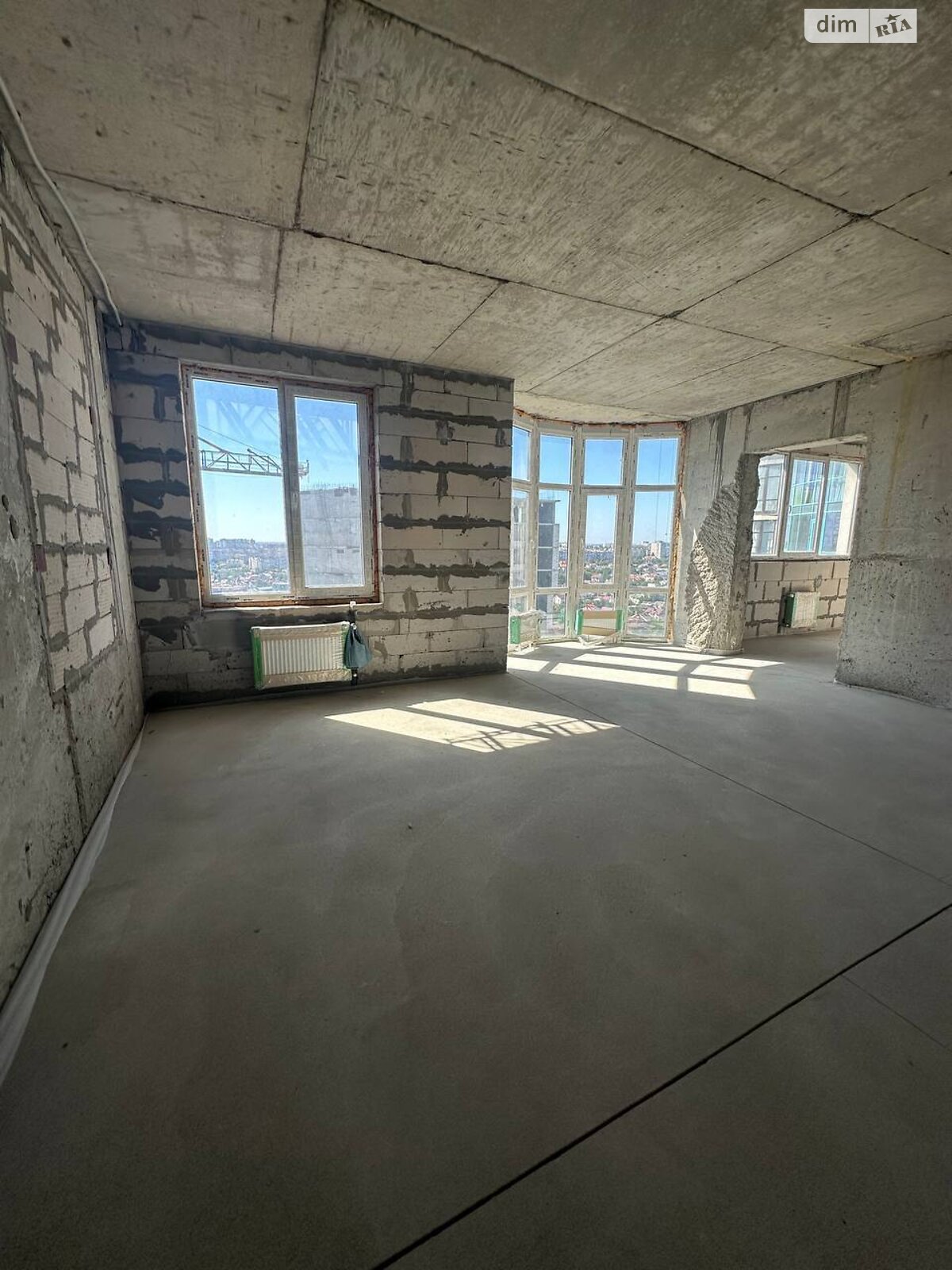 Продаж трикімнатної квартири в Одесі, на дор. Фонтанська, район Великий Фонтан фото 1 Продаж трикімнатної квартири в Одесі, на дор. Фонтанська, район Великий Фонтан фото 1