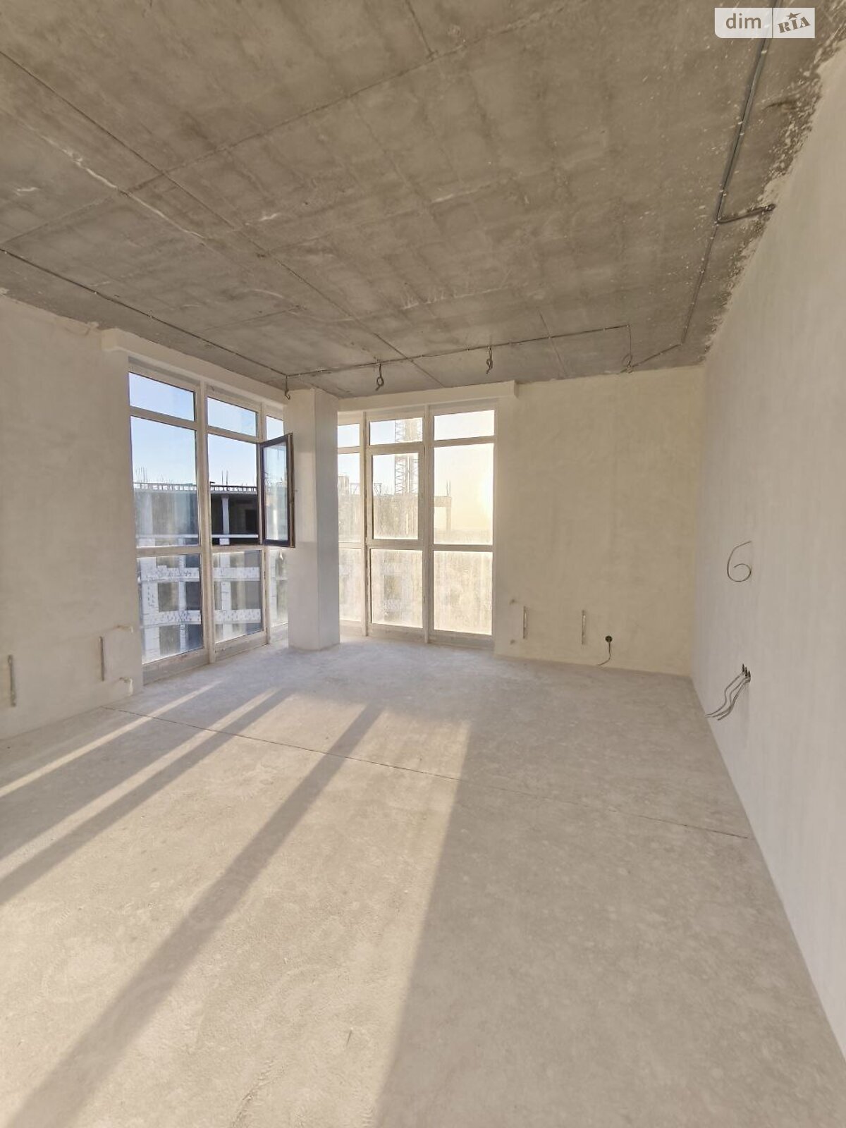 Продаж однокімнатної квартири в Одесі, на дор. Фонтанська, район Великий Фонтан фото 1