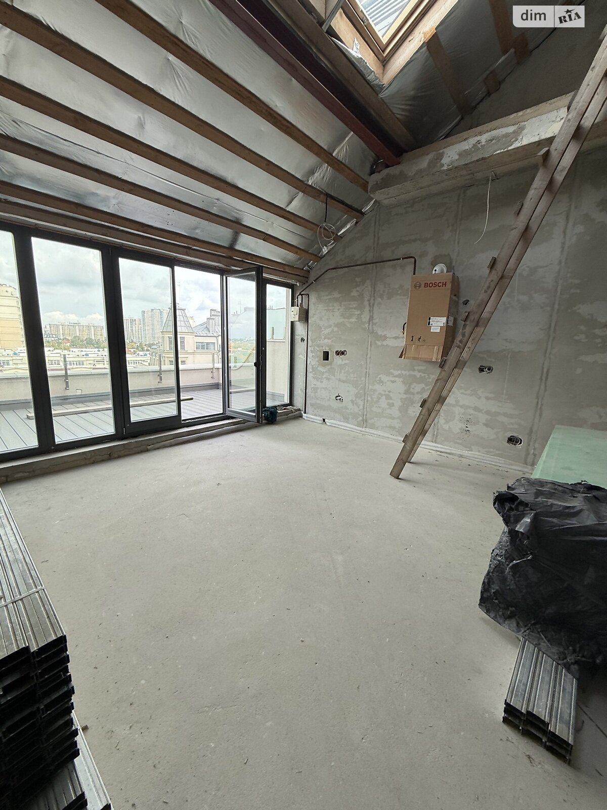 Продажа трехкомнатной квартиры в Одессе, на дор. Фонтанская 64/1, район Большой Фонтан фото 1 Продажа трехкомнатной квартиры в Одессе, на дор. Фонтанская 64/1, район Большой Фонтан фото 1