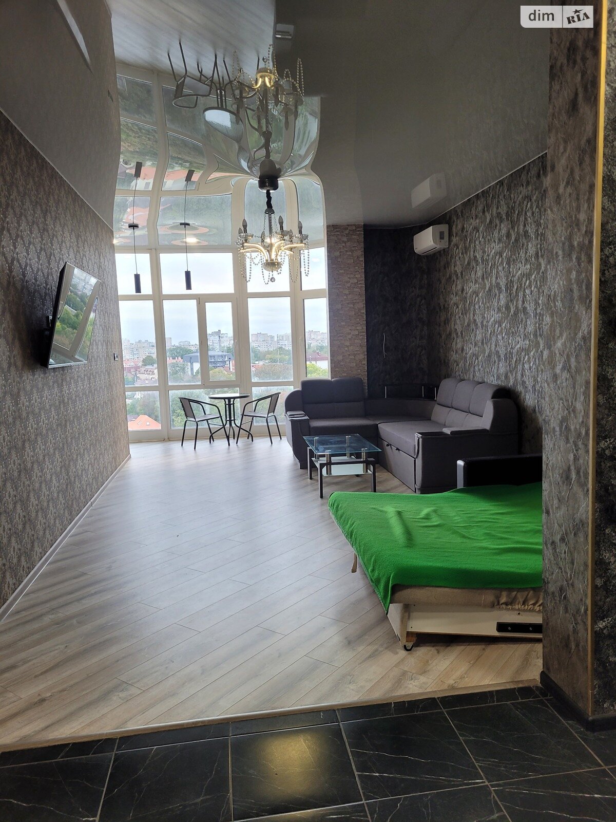 Продаж однокімнатної квартири в Одесі, на дор. Фонтанська 122, район Великий Фонтан фото 1