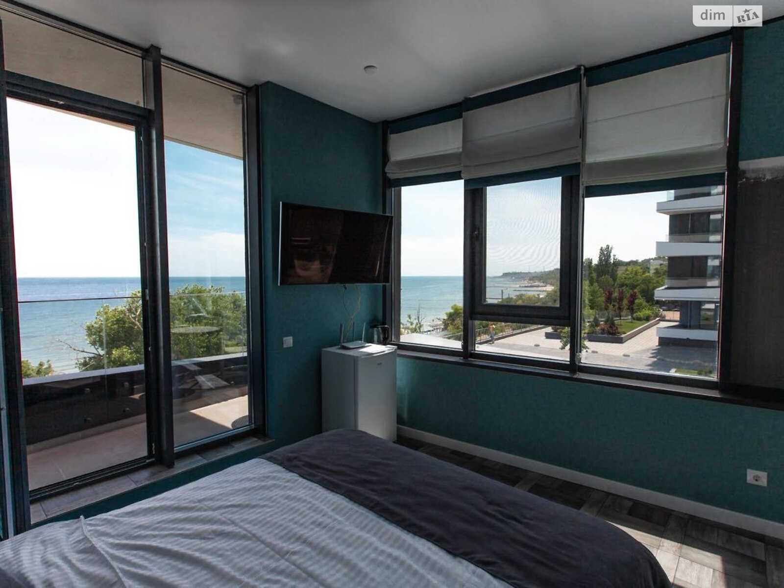 Продаж п`ятикімнатної квартири в Одесі, на дор. Фонтанська 77А, район Великий Фонтан фото 1