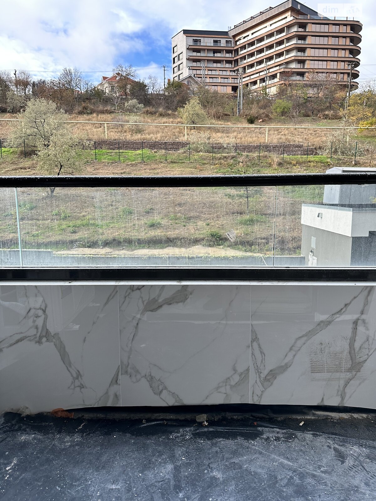 Продаж однокімнатної квартири в Одесі, на дор. Фонтанська 77В, район Великий Фонтан фото 1