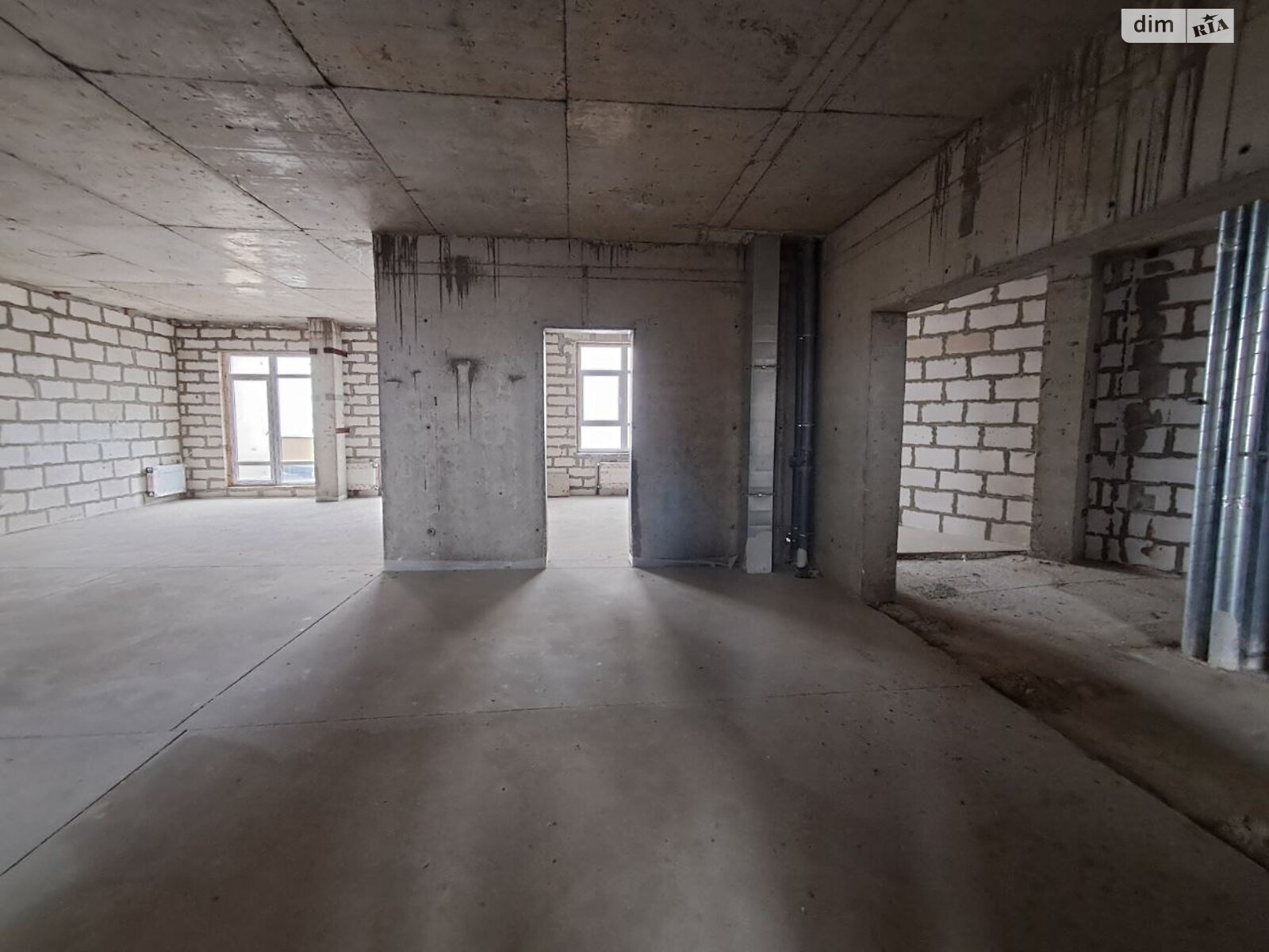 Продажа четырехкомнатной квартиры в Одессе, на дор. Фонтанская, район Большой Фонтан фото 1