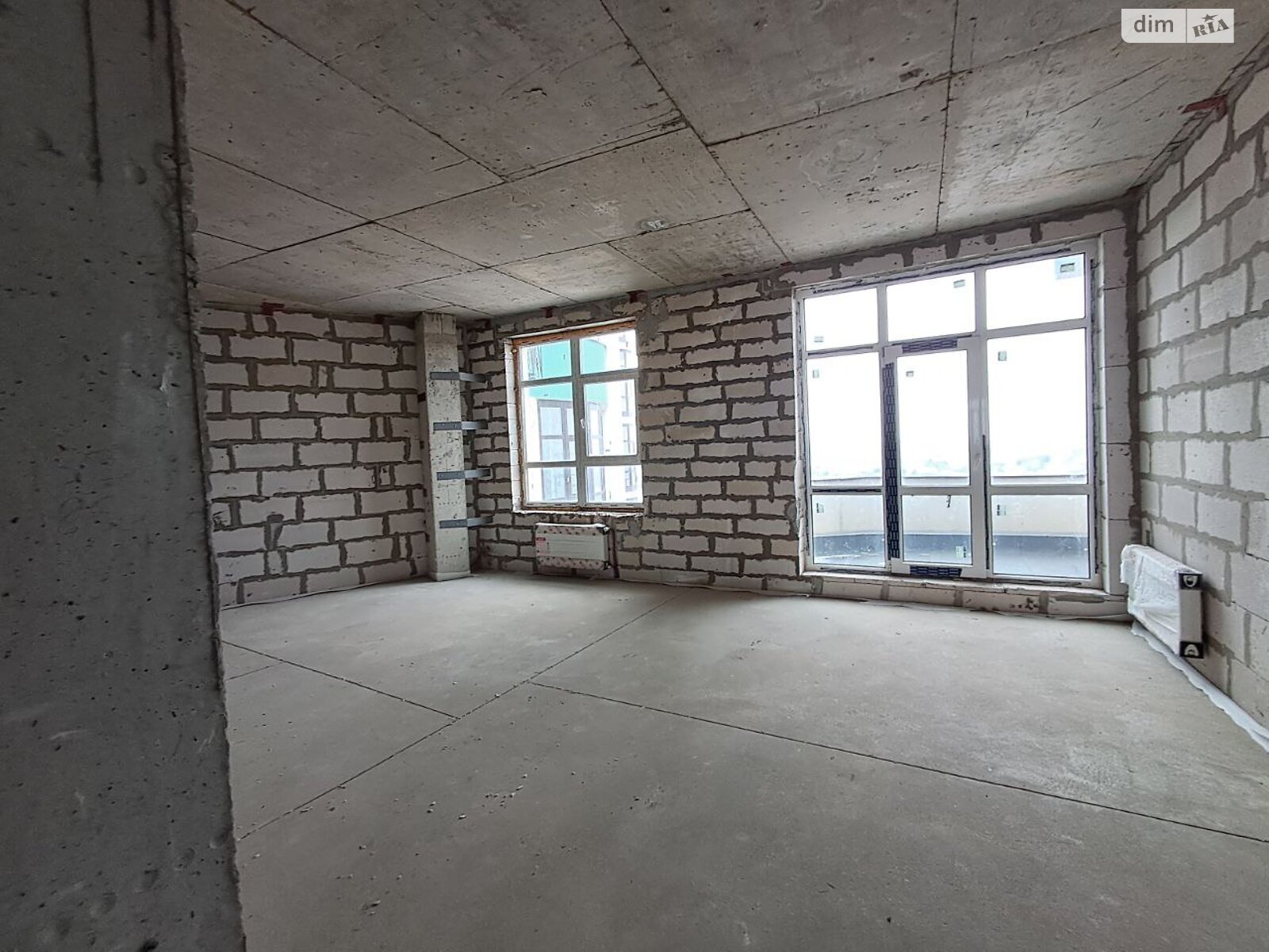 Продажа четырехкомнатной квартиры в Одессе, на дор. Фонтанская, район Большой Фонтан фото 1