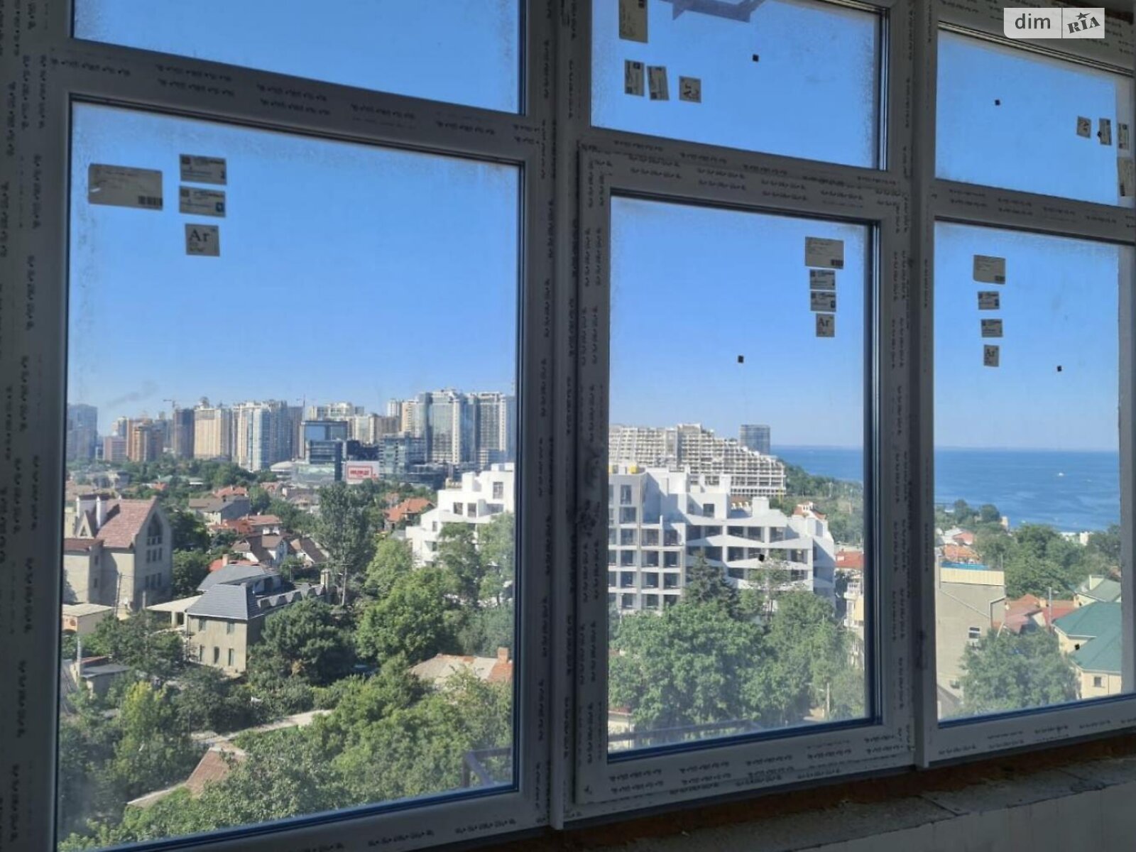 Продажа однокомнатной квартиры в Одессе, на ул. Валерия Самофалова, район Большой Фонтан фото 1 Продажа однокомнатной квартиры в Одессе, на ул. Валерия Самофалова, район Большой Фонтан фото 1