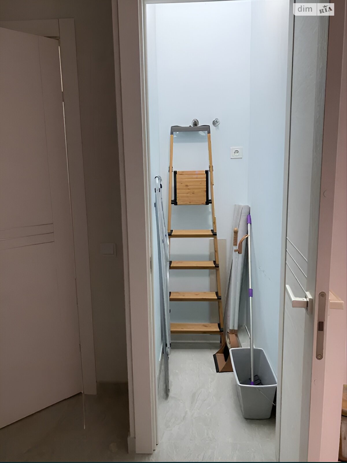 Продаж однокімнатної квартири в Одесі, на вул. Костанді 104/1, район Великий Фонтан фото 1 Продаж однокімнатної квартири в Одесі, на вул. Костанді 104/1, район Великий Фонтан фото 1