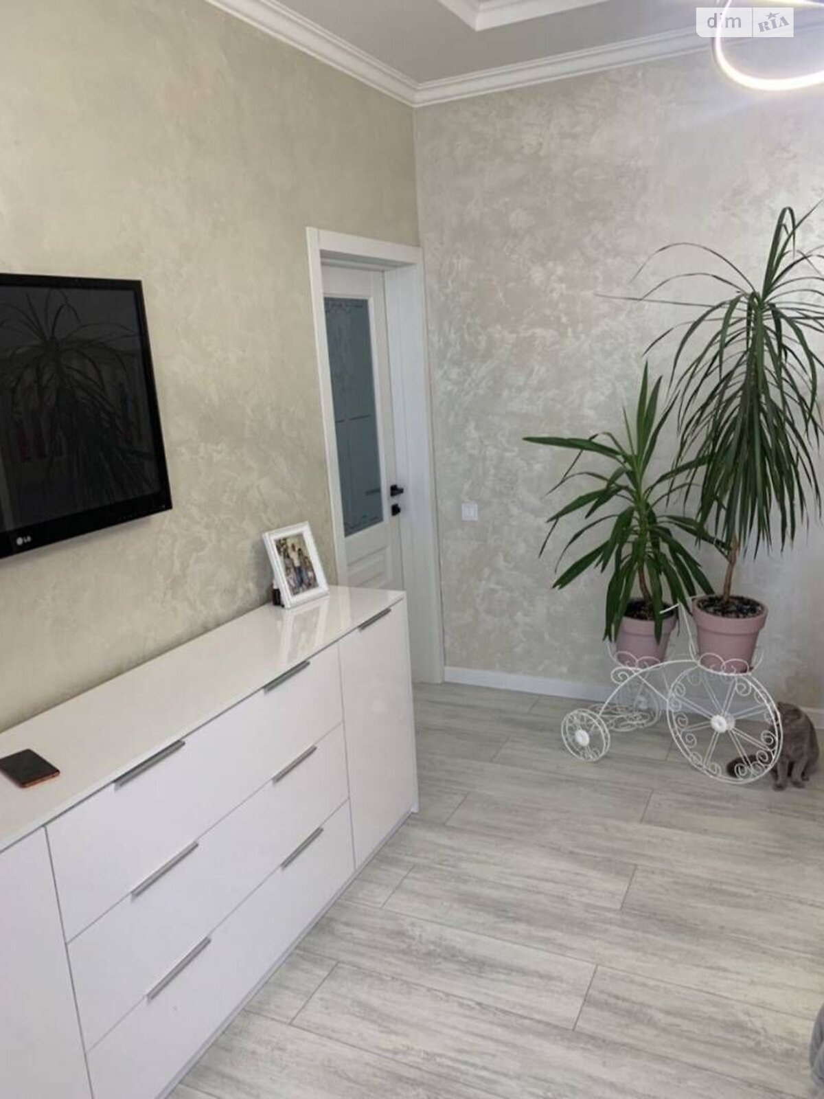 Продажа двухкомнатной квартиры в Одессе, на ул. Костанди 104/1, район Большой Фонтан фото 1 Продажа двухкомнатной квартиры в Одессе, на ул. Костанди 104/1, район Большой Фонтан фото 1