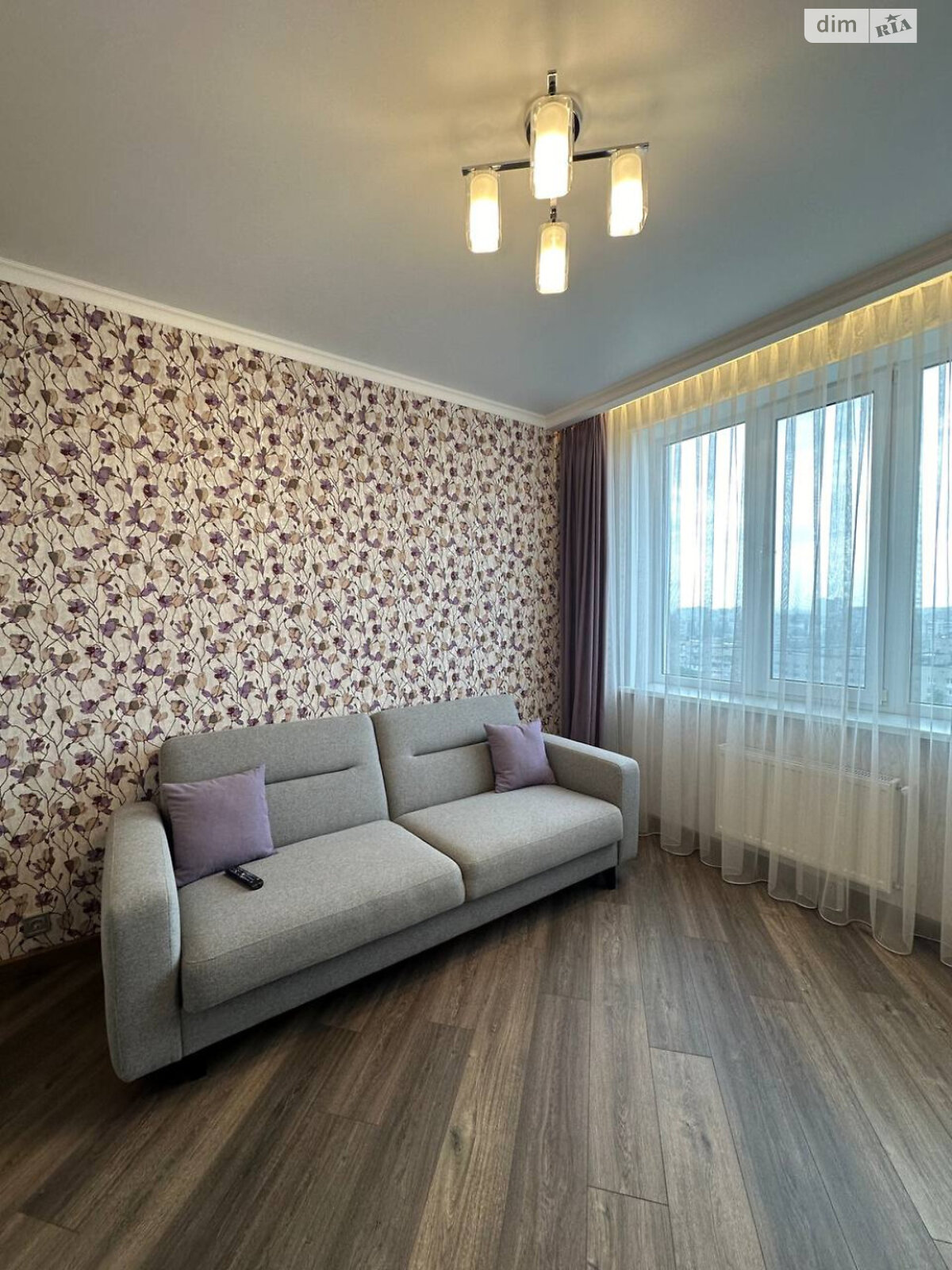 Продаж двокімнатної квартири в Одесі, на вул. Костанді, район Великий Фонтан фото 1 Продаж двокімнатної квартири в Одесі, на вул. Костанді, район Великий Фонтан фото 1