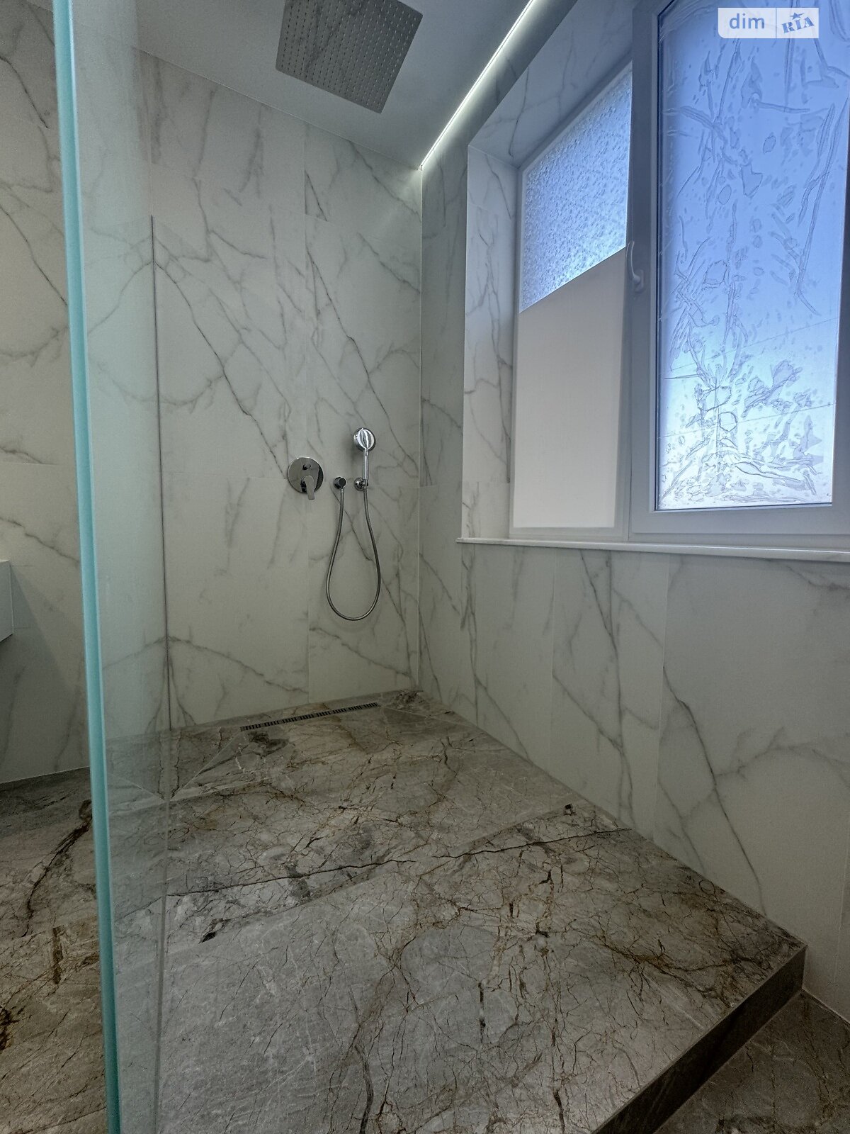 Продажа двухкомнатной квартиры в Одессе, на ул. Костанди 104/2, район Большой Фонтан фото 1 Продажа двухкомнатной квартиры в Одессе, на ул. Костанди 104/2, район Большой Фонтан фото 1