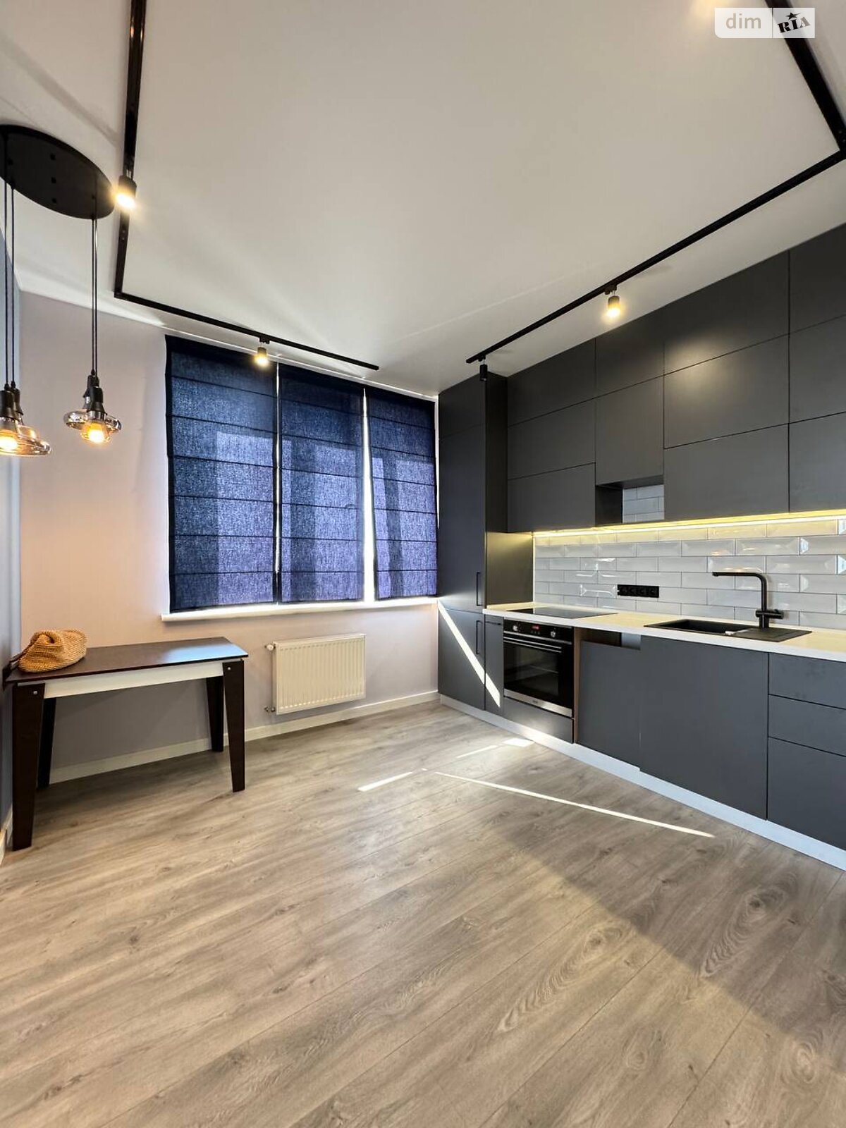 Продажа двухкомнатной квартиры в Одессе, на ул. Костанди 104Б, район Большой Фонтан фото 1