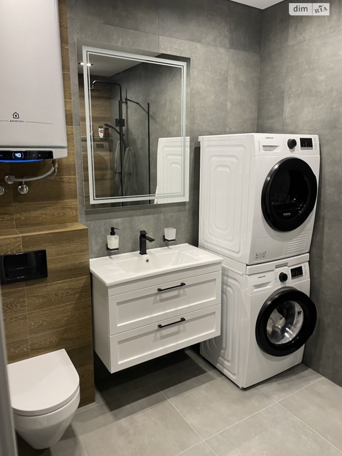 Продажа двухкомнатной квартиры в Одессе, на ул. Костанди 104/1, район Большой Фонтан фото 1 Продажа двухкомнатной квартиры в Одессе, на ул. Костанди 104/1, район Большой Фонтан фото 1