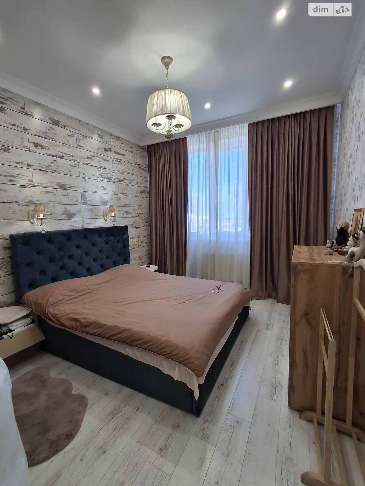 Продажа однокомнатной квартиры в Одессе, на ул. Костанди 104Б, район Большой Фонтан фото 1 Продажа однокомнатной квартиры в Одессе, на ул. Костанди 104Б, район Большой Фонтан фото 1