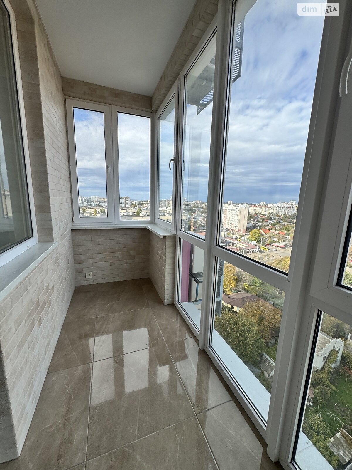 Продажа двухкомнатной квартиры в Одессе, на ул. Костанди 104, район Большой Фонтан фото 1