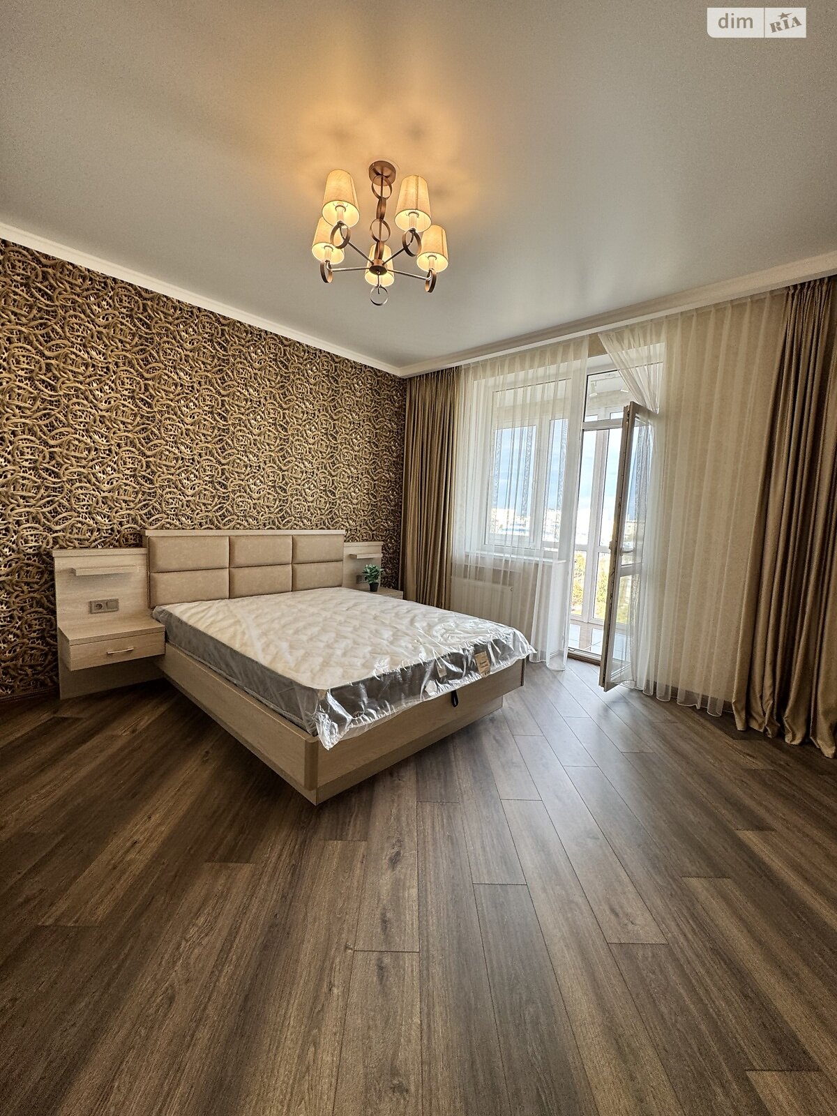 Продажа двухкомнатной квартиры в Одессе, на ул. Костанди 104, район Большой Фонтан фото 1