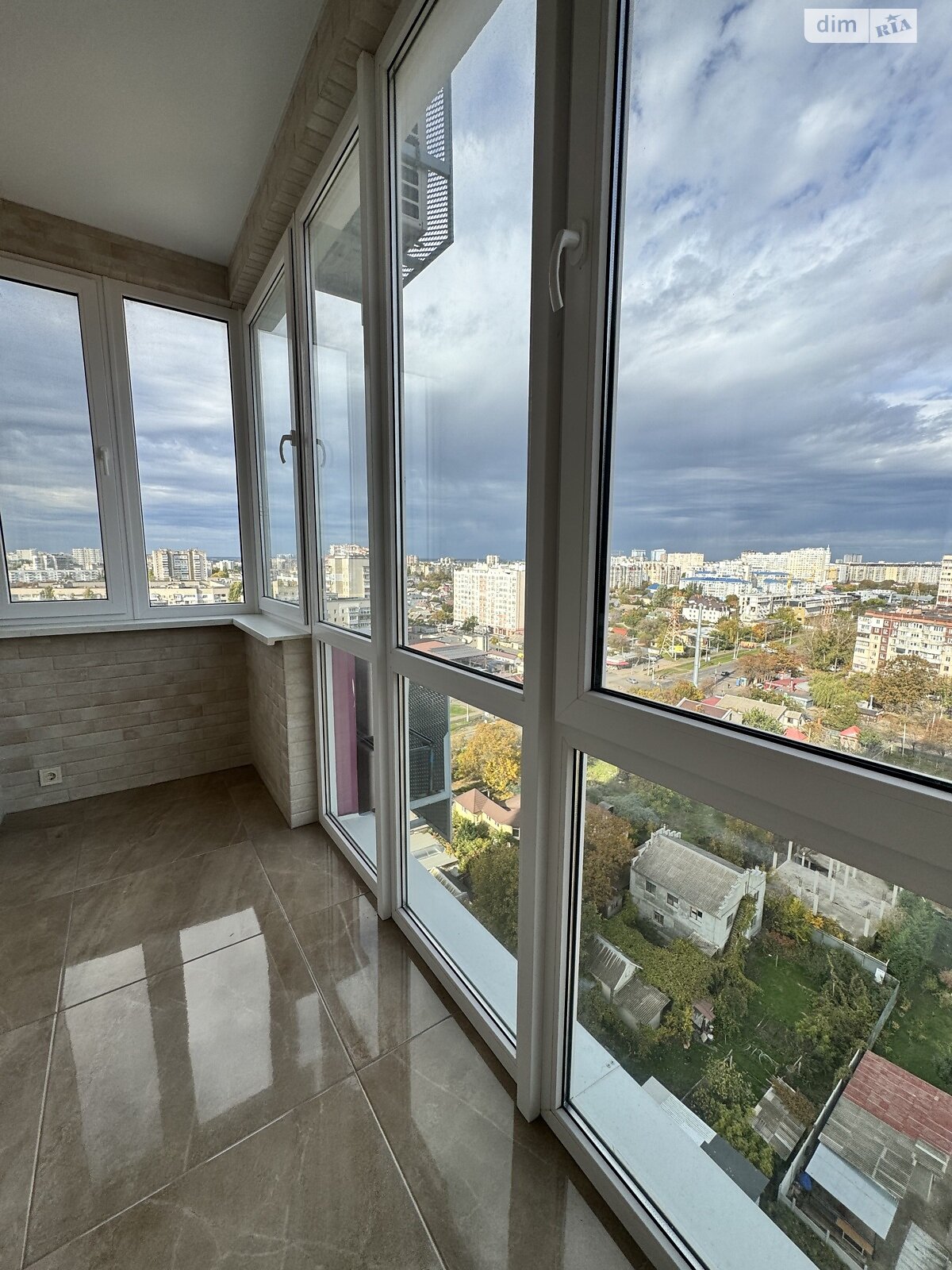 Продажа двухкомнатной квартиры в Одессе, на ул. Костанди 104, район Большой Фонтан фото 1