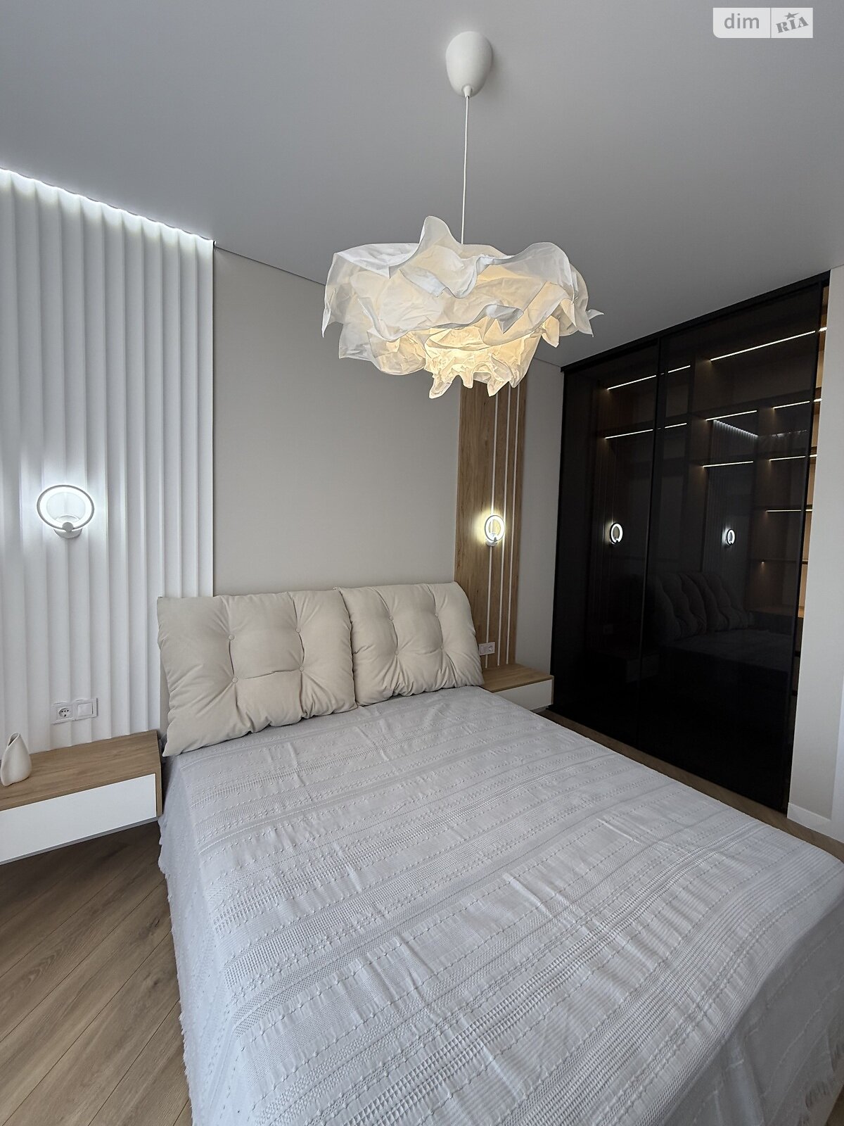 Продаж однокімнатної квартири в Одесі, на вул. Краснова 1В, район Великий Фонтан фото 1 Продаж однокімнатної квартири в Одесі, на вул. Краснова 1В, район Великий Фонтан фото 1