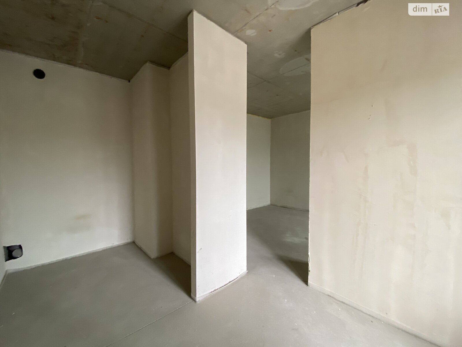 Продаж однокімнатної квартири в Одесі, на вул. Краснова, район Великий Фонтан фото 1