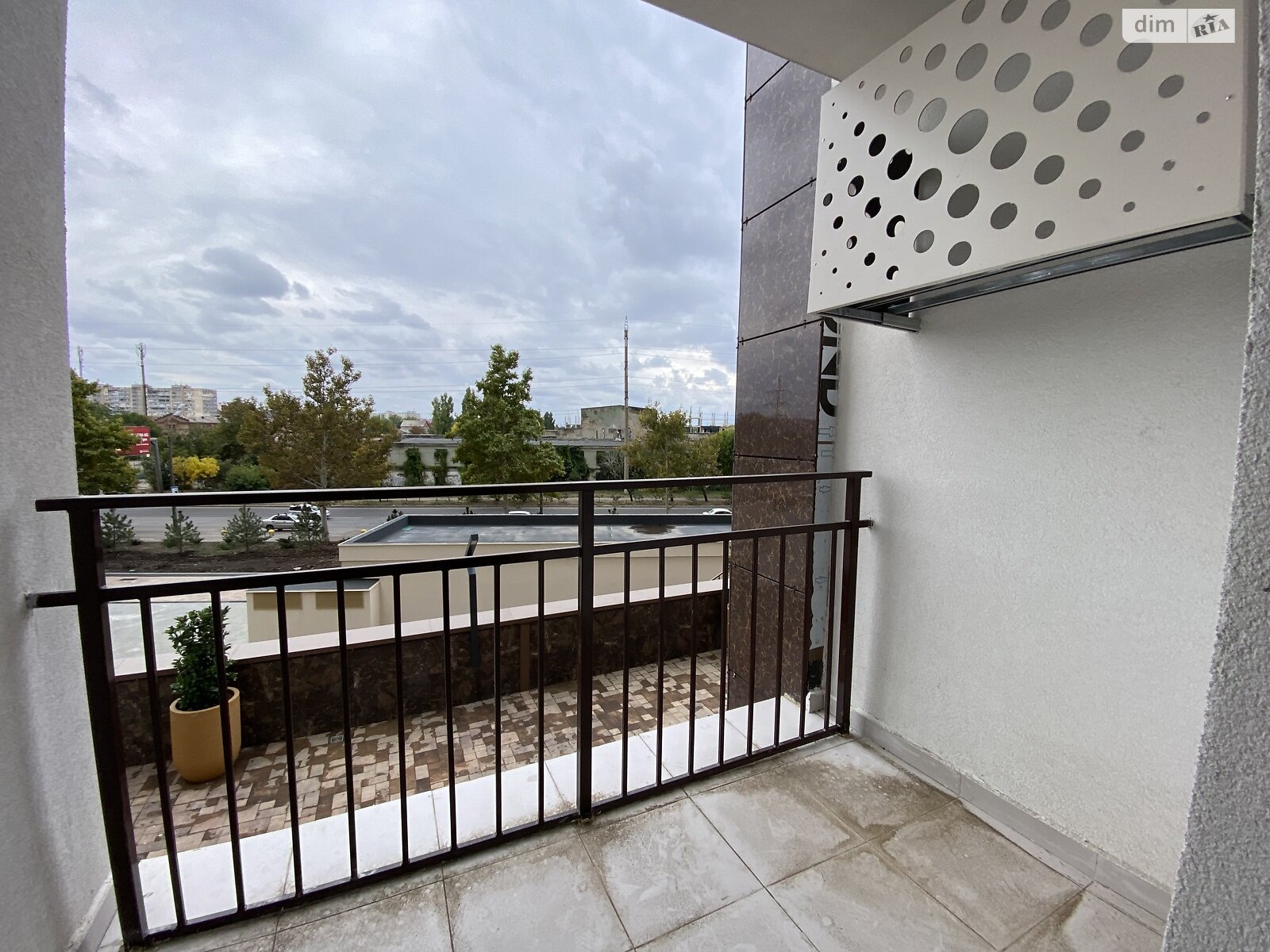 Продаж однокімнатної квартири в Одесі, на вул. Краснова, район Великий Фонтан фото 1