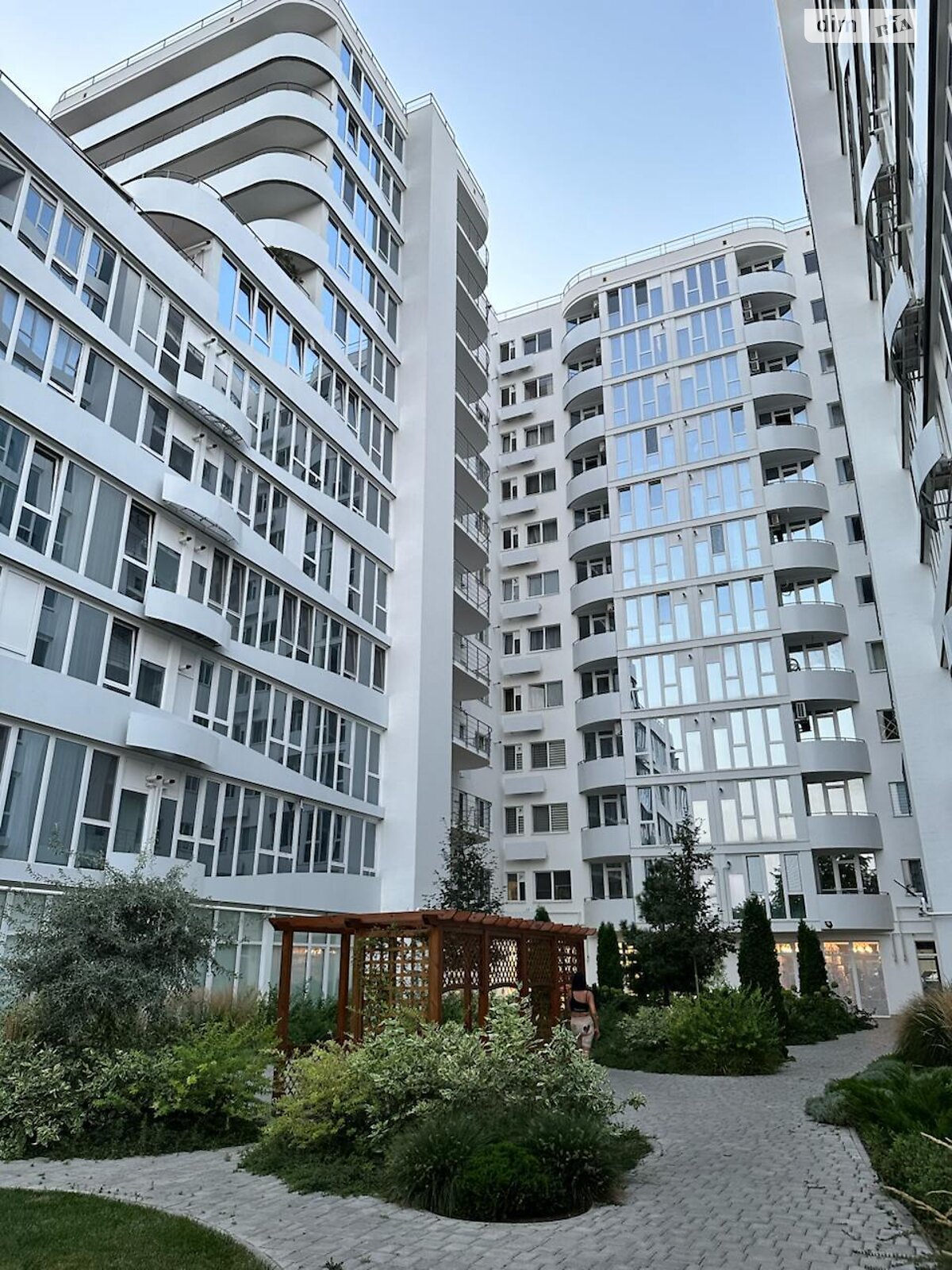 Продаж двокімнатної квартири в Одесі, на вул. Львівська, район Великий Фонтан фото 1 Продаж двокімнатної квартири в Одесі, на вул. Львівська, район Великий Фонтан фото 1