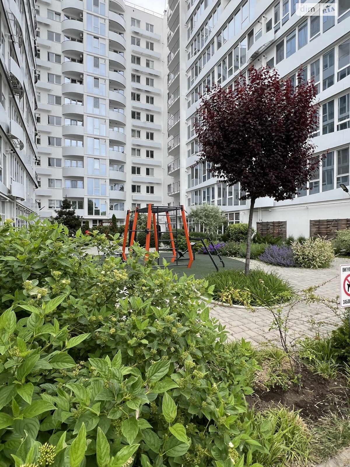 Продаж двокімнатної квартири в Одесі, на вул. Львівська, район Великий Фонтан фото 1 Продаж двокімнатної квартири в Одесі, на вул. Львівська, район Великий Фонтан фото 1