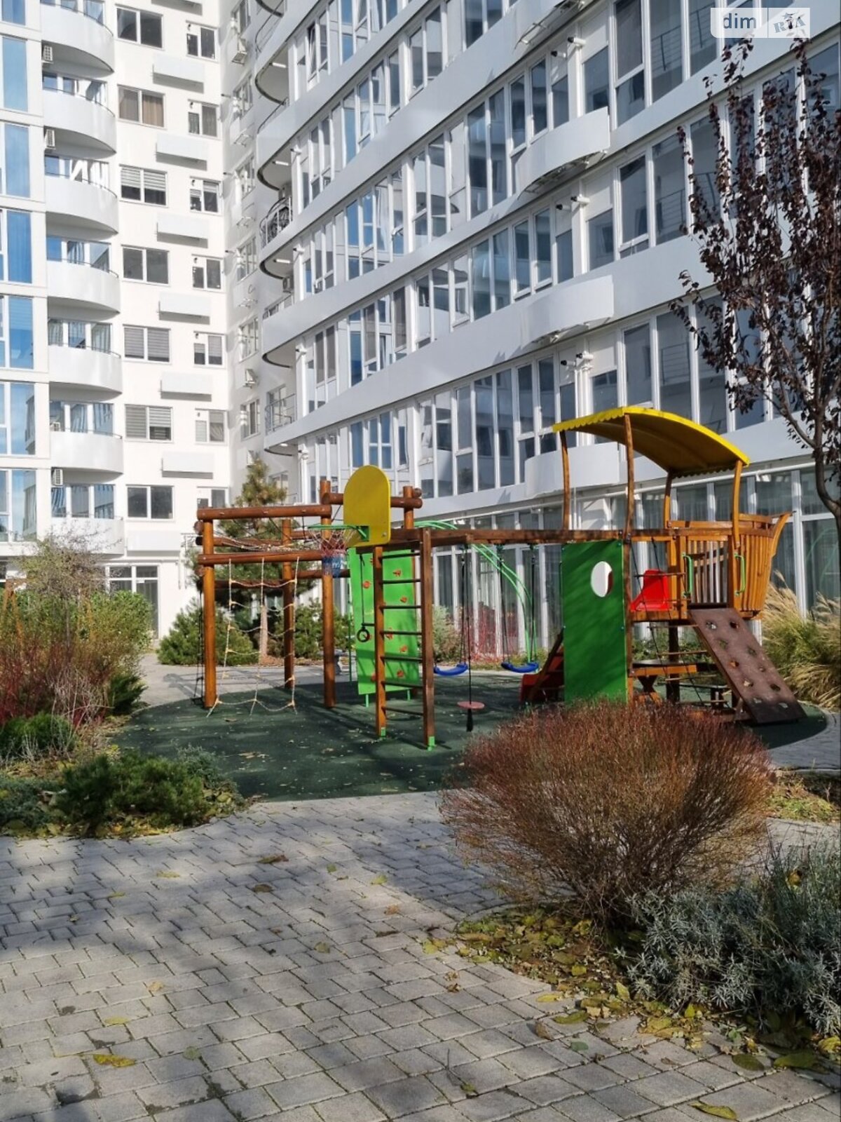 Продаж однокімнатної квартири в Одесі, на вул. Львівська 15Б, район Великий Фонтан фото 1 Продаж однокімнатної квартири в Одесі, на вул. Львівська 15Б, район Великий Фонтан фото 1