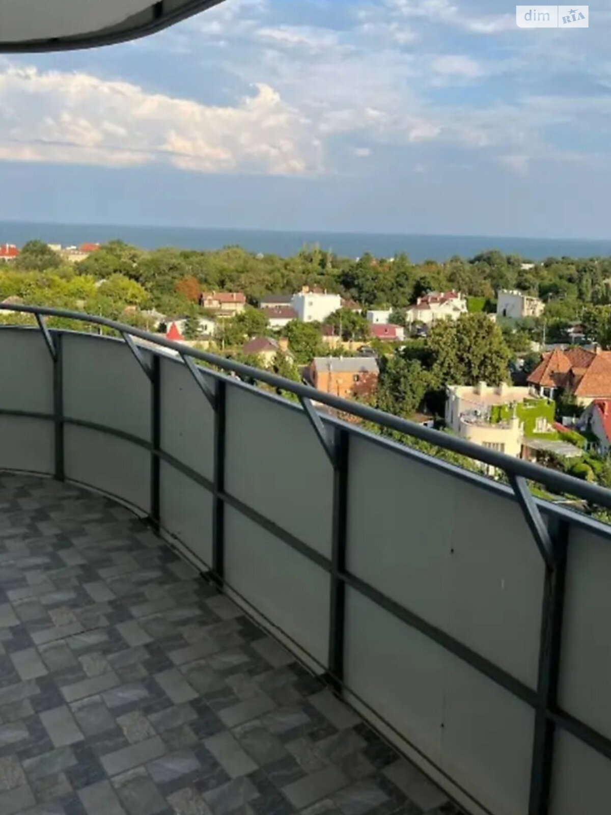 Продаж двокімнатної квартири в Одесі, на вул. Львівська, район Великий Фонтан фото 1 Продаж двокімнатної квартири в Одесі, на вул. Львівська, район Великий Фонтан фото 1