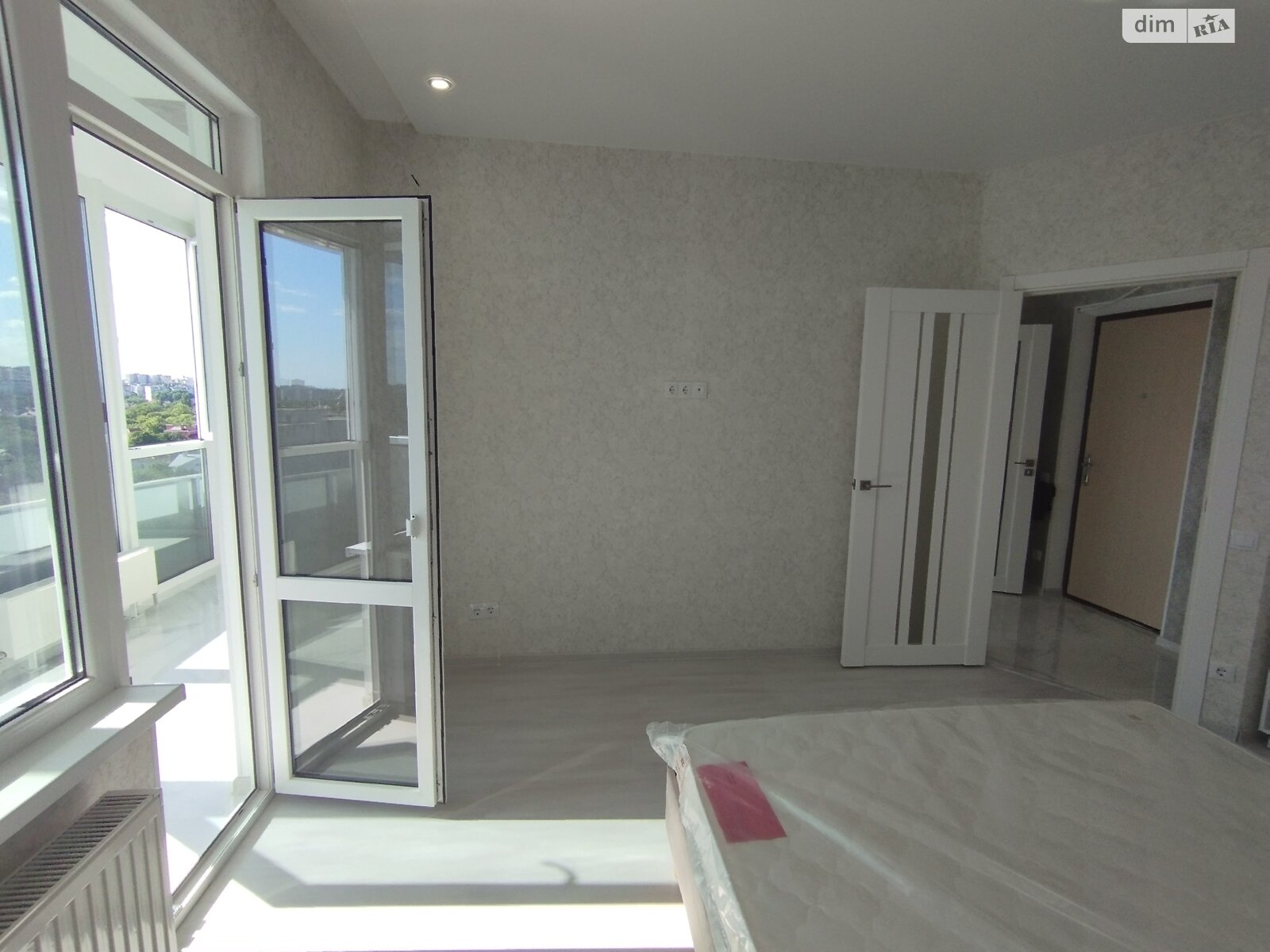 Продажа однокомнатной квартиры в Одессе, на ул. Львовская 15Б, район Большой Фонтан фото 1 Продажа однокомнатной квартиры в Одессе, на ул. Львовская 15Б, район Большой Фонтан фото 1