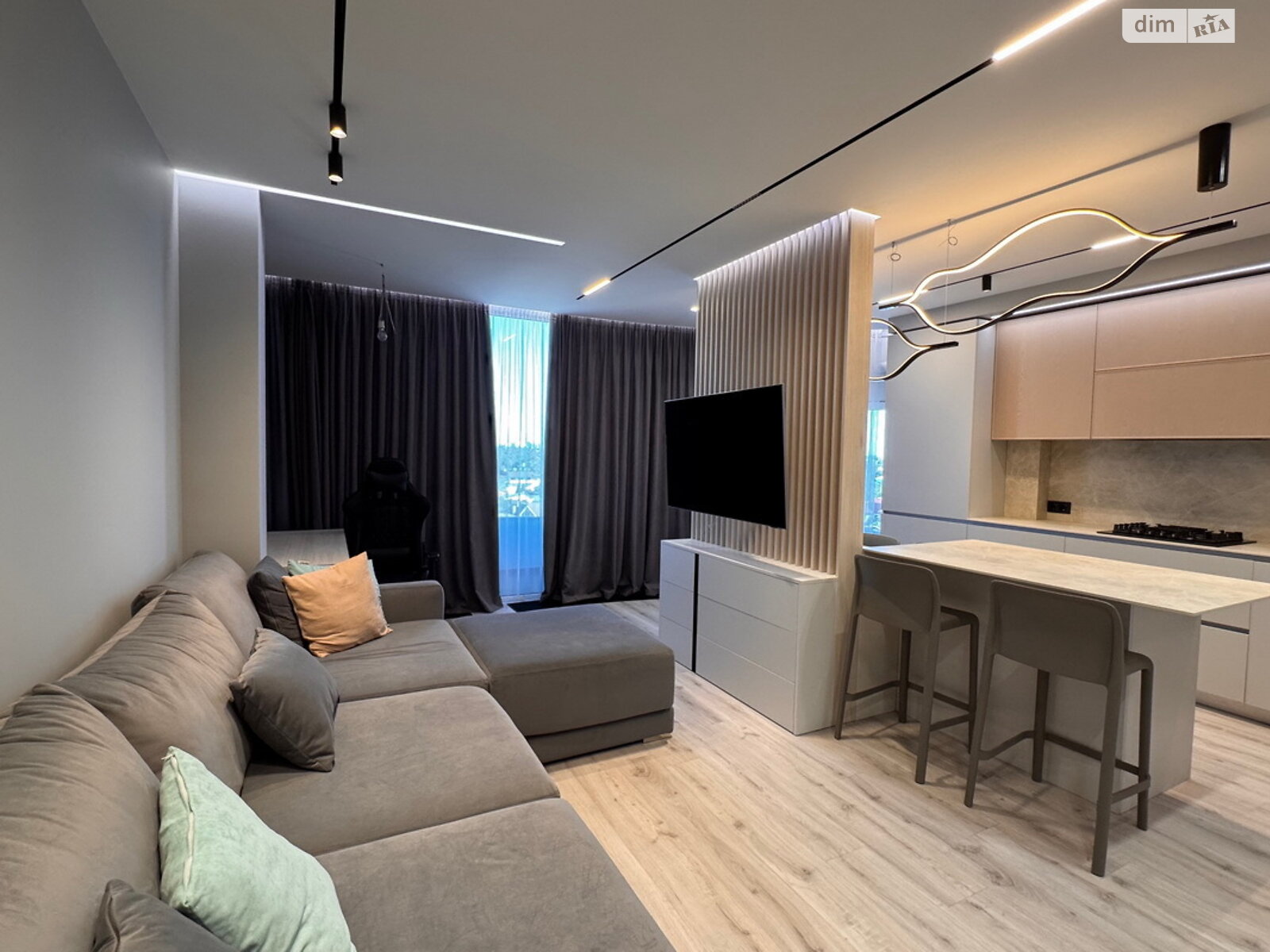 Продажа двухкомнатной квартиры в Одессе, на ул. Львовская 15Б, район Большой Фонтан фото 1 Продажа двухкомнатной квартиры в Одессе, на ул. Львовская 15Б, район Большой Фонтан фото 1