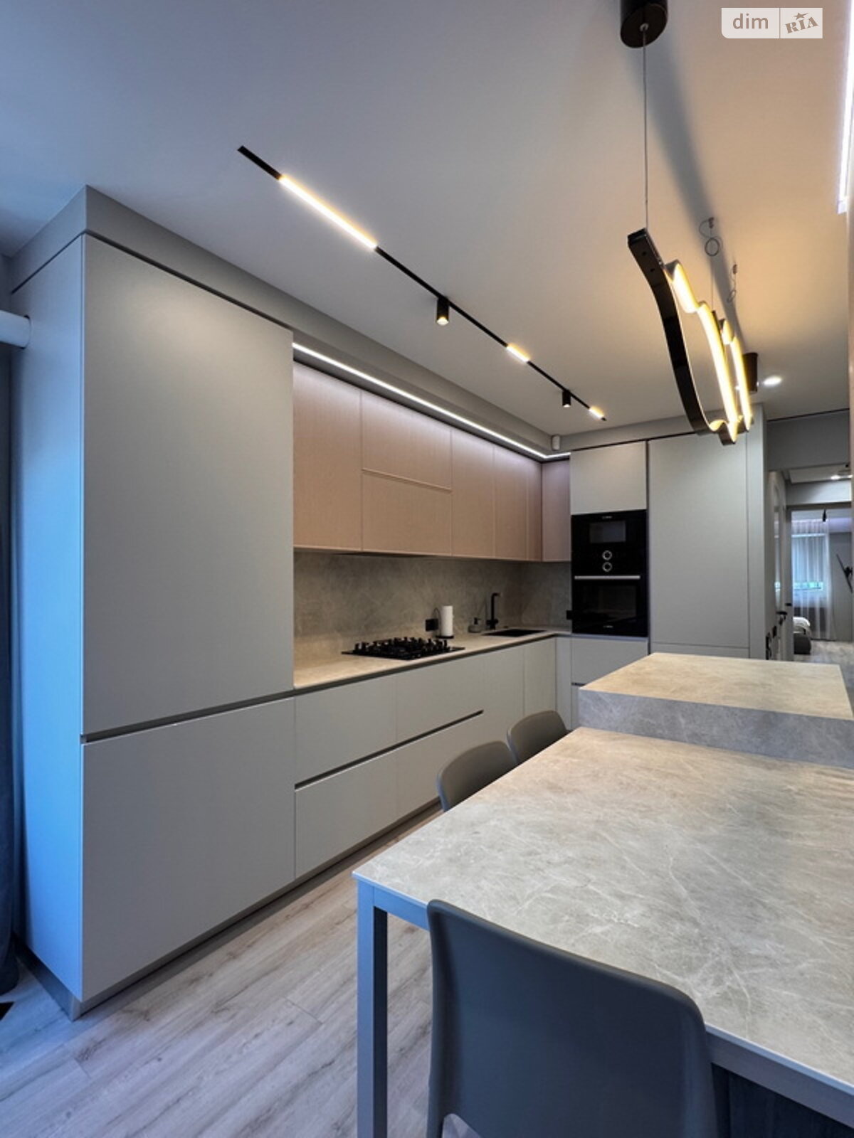 Продажа двухкомнатной квартиры в Одессе, на ул. Львовская 15Б, район Большой Фонтан фото 1 Продажа двухкомнатной квартиры в Одессе, на ул. Львовская 15Б, район Большой Фонтан фото 1