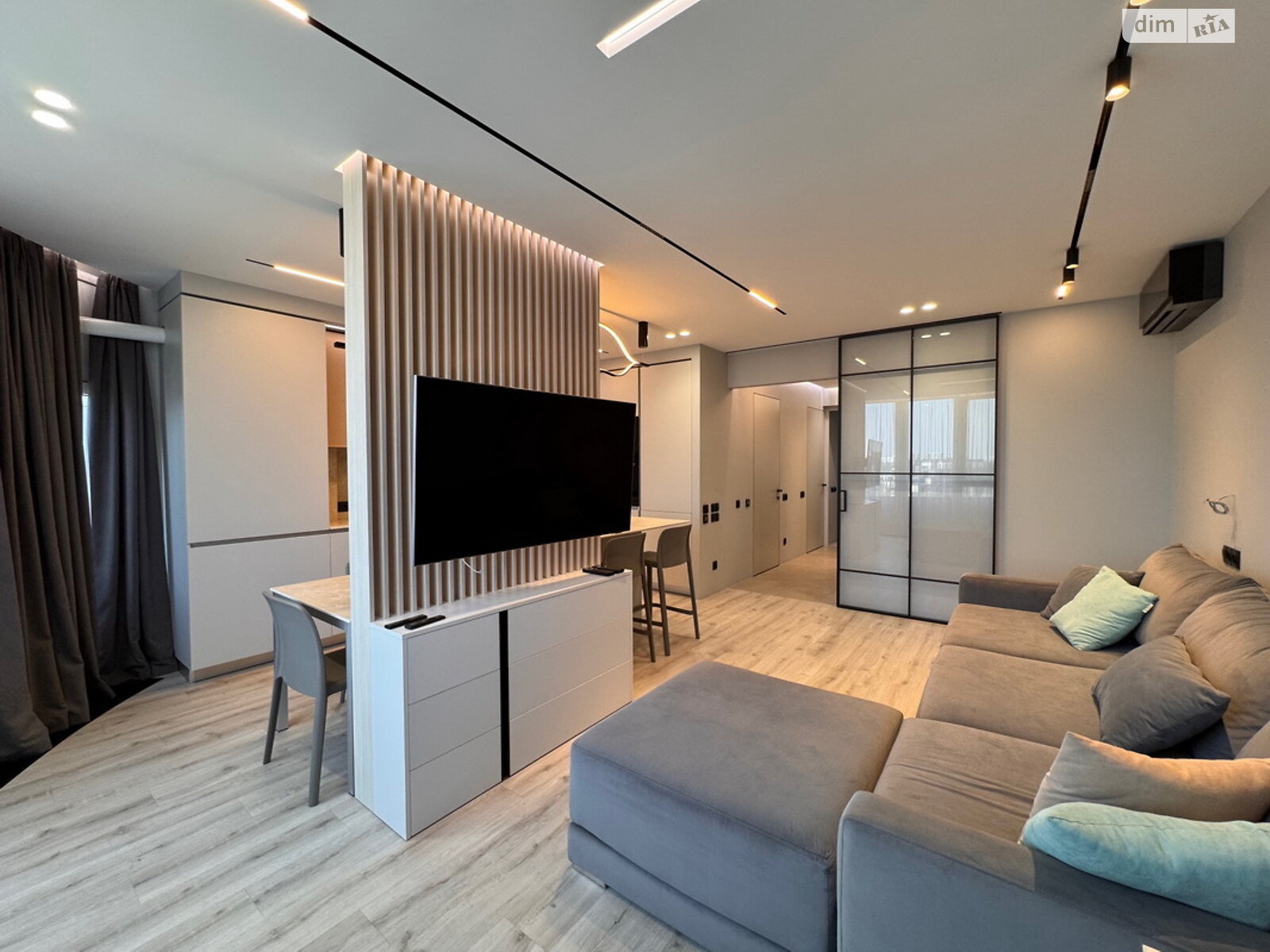 Продажа двухкомнатной квартиры в Одессе, на ул. Львовская 15Б, район Большой Фонтан фото 1 Продажа двухкомнатной квартиры в Одессе, на ул. Львовская 15Б, район Большой Фонтан фото 1